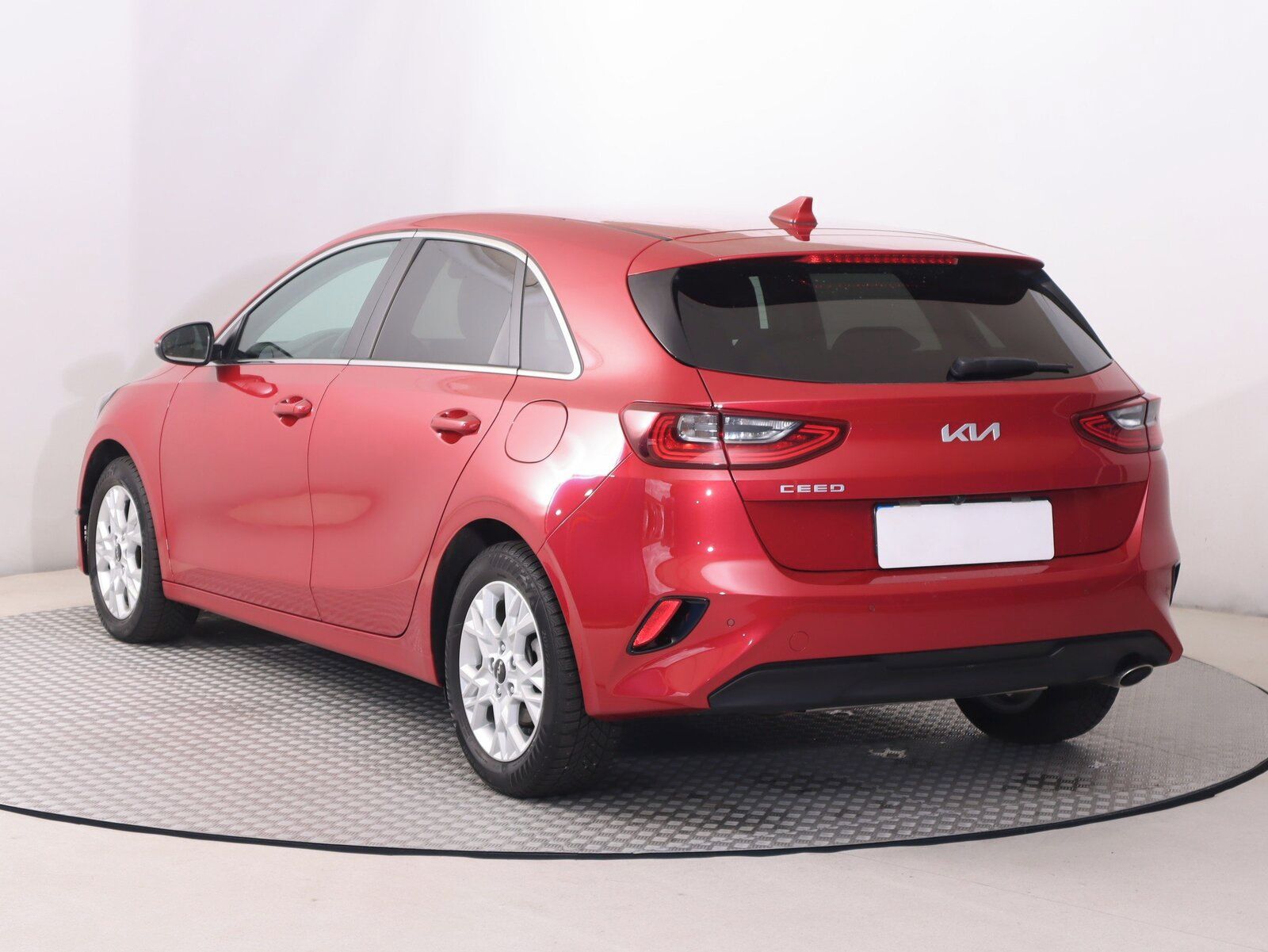 Kia Cee´d, 1.0 T-GDI, Serv.kniha - fotka 4