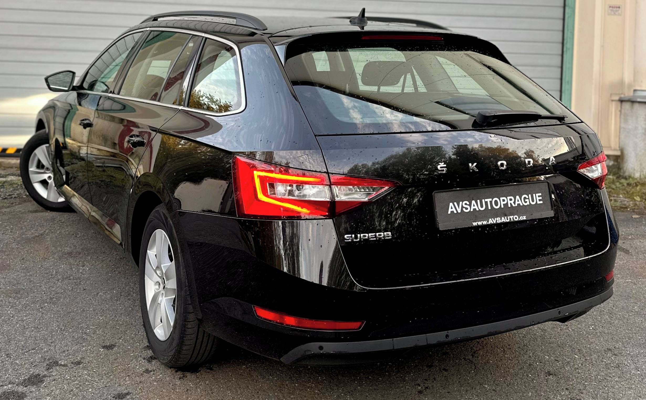 Škoda Superb, III 2.0 TDI 110KW 1MAJITEL - fotka 5