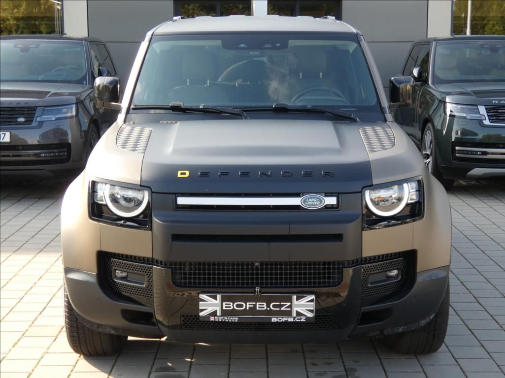 Land Rover Defender, 3,0 D200 S,5let záruka,1maj,ČR - fotka 4