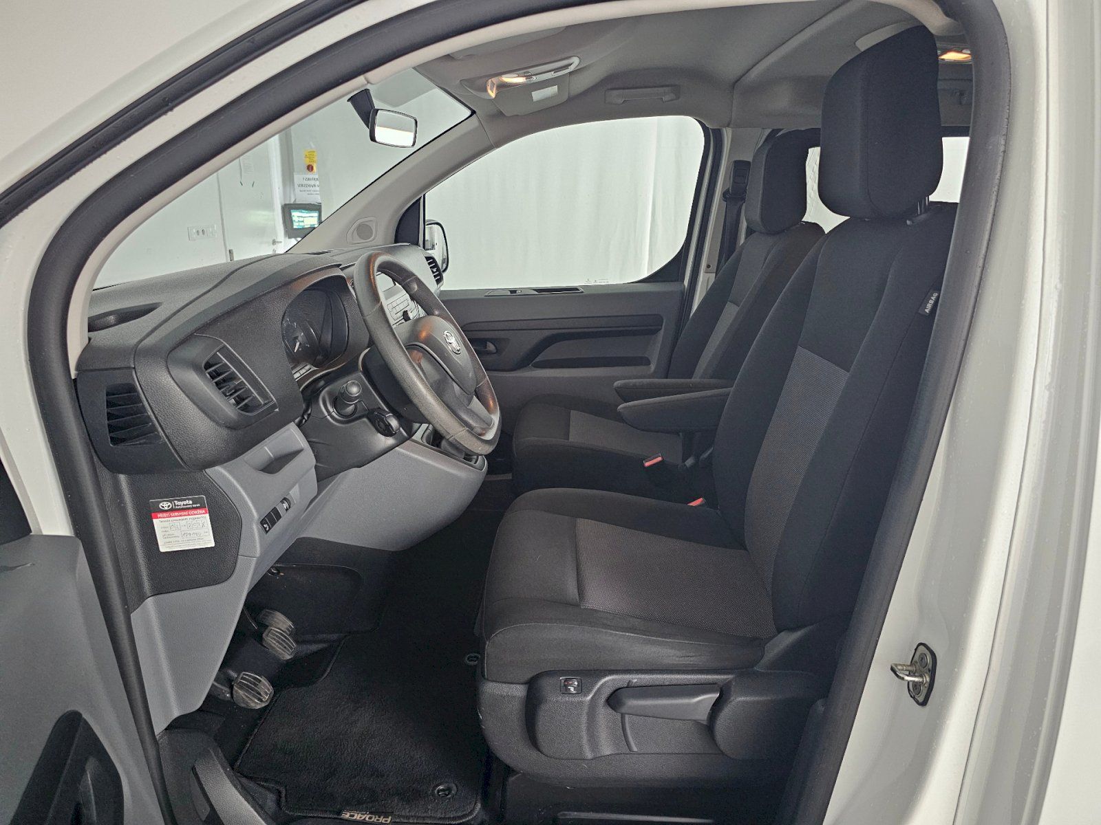 Toyota Proace, 2.0D 140k L2 8S PROFESIONAL CO - fotka 6