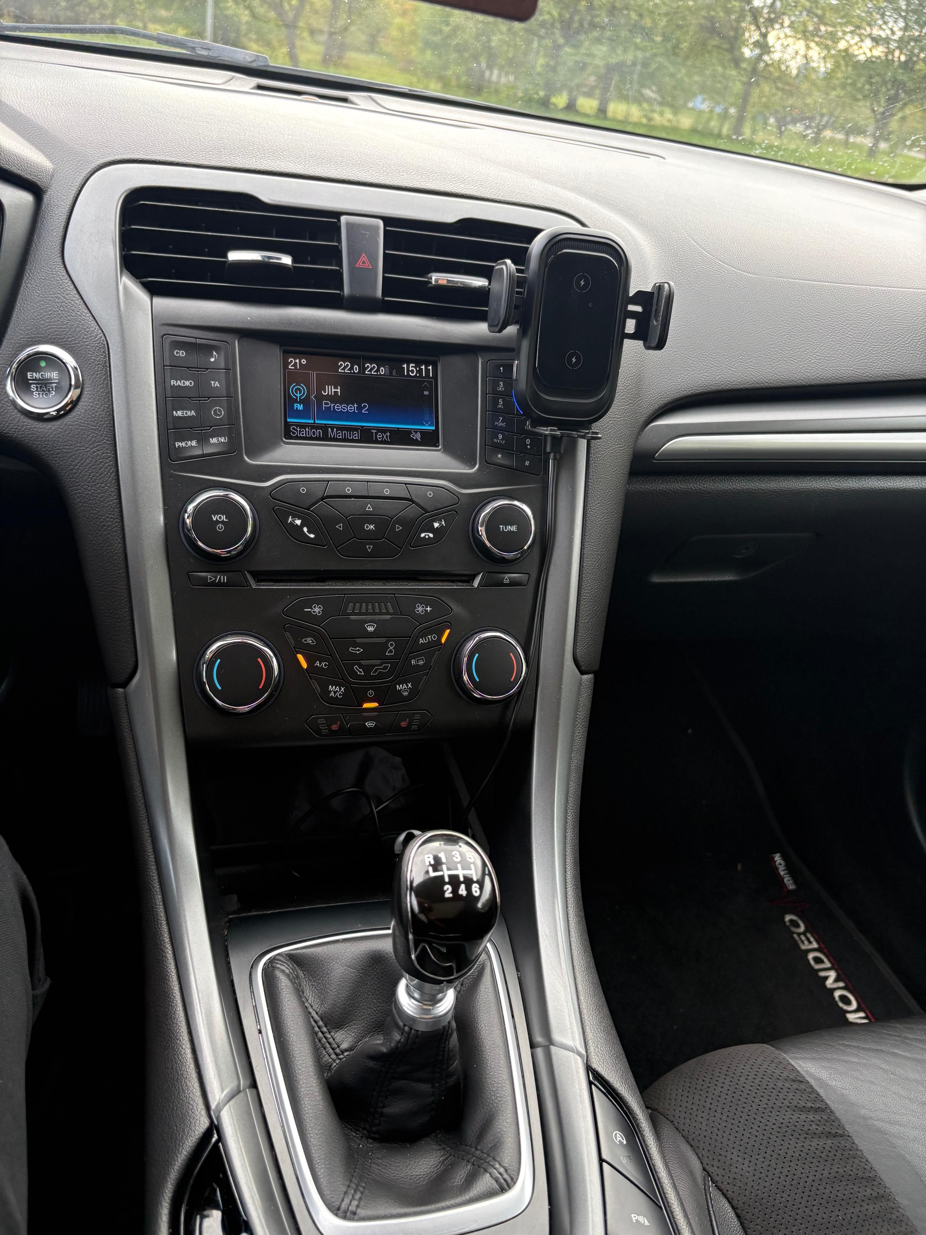 Ford Mondeo, Ford Mondeo Mk5 2.0 Tdci - fotka 5
