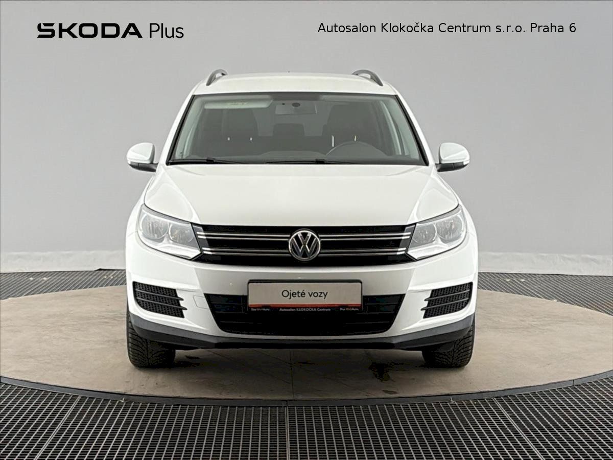 Volkswagen Tiguan, TSI90 kW Trendline - fotka 4