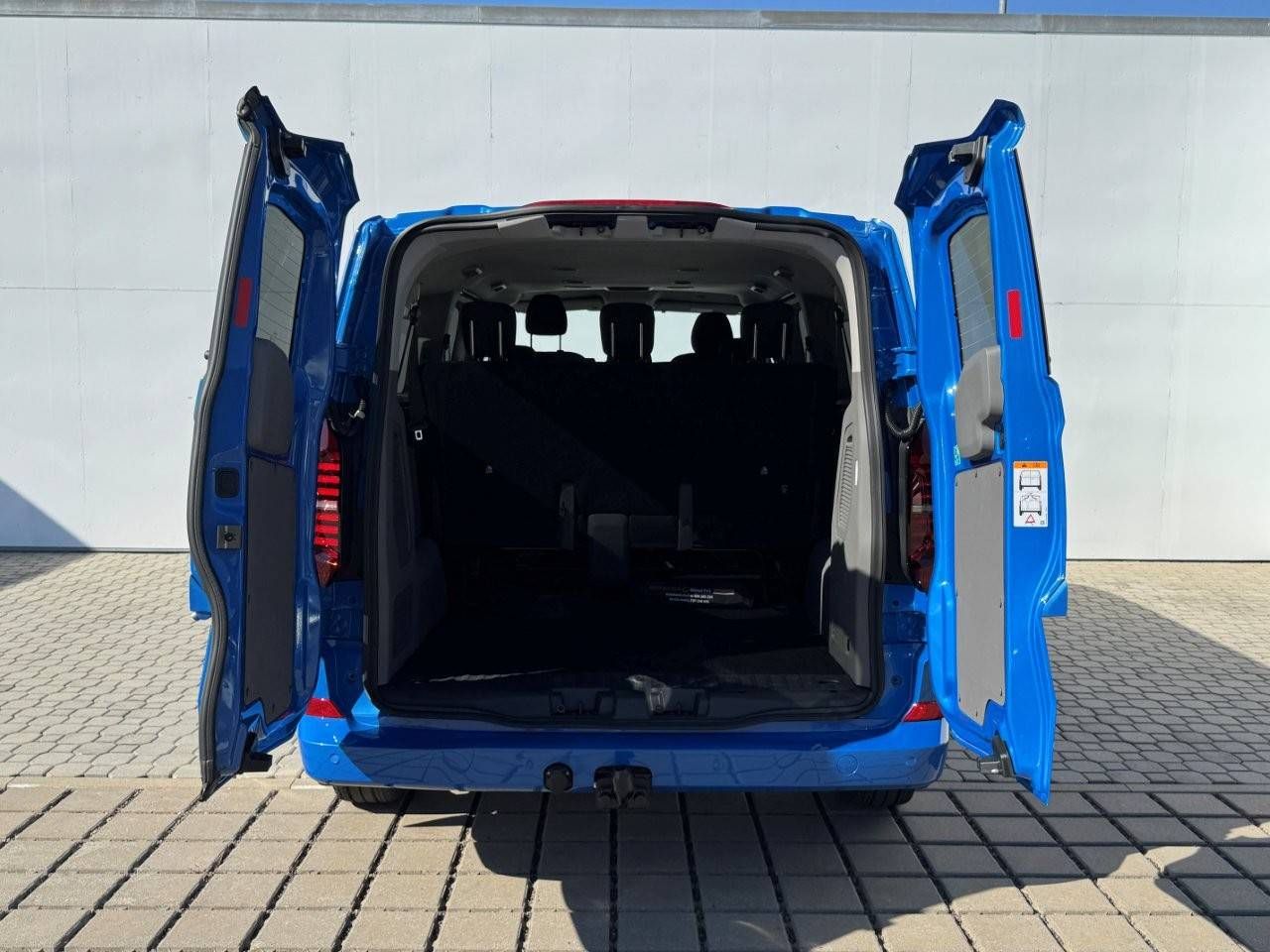 Volkswagen Caravelle, 17kWh Life DR 2,5TSI - fotka 4