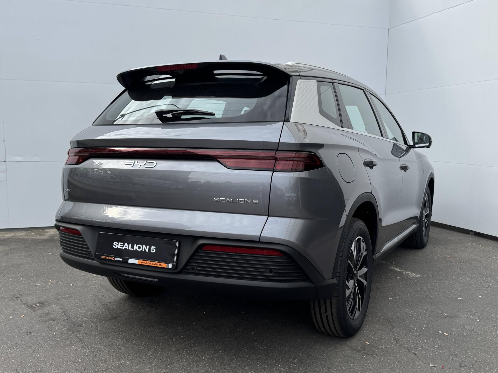 BYD Seal 5 DM-i, Design 1,5 - fotka 4