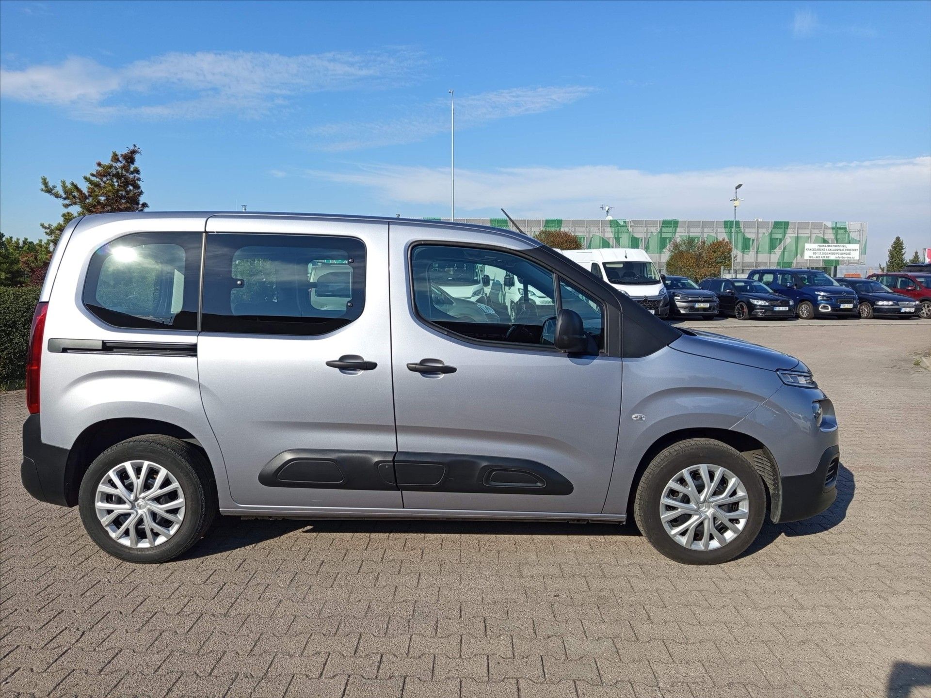 Citroën Berlingo, 1,2PT 110k 1.MAJ,ČR,zár.07/28 - fotka 5