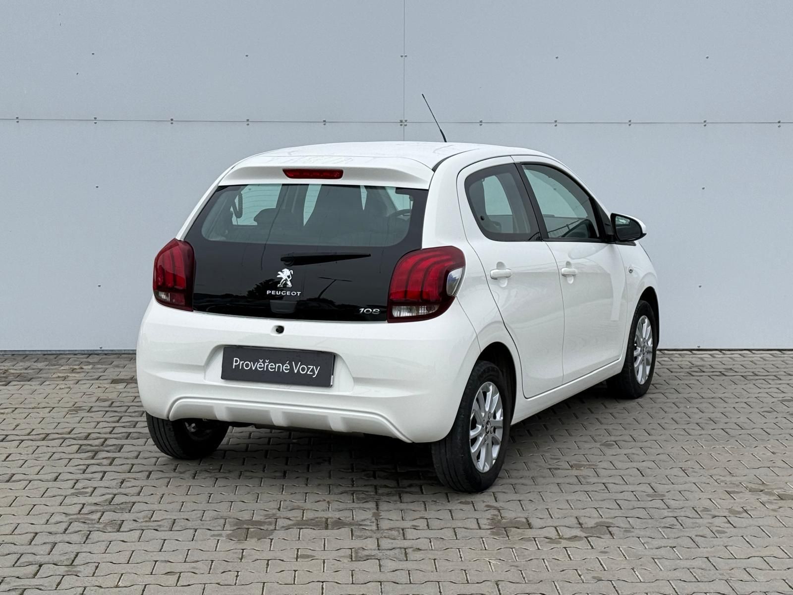 Peugeot 108, 1,0 VTI 53KW - fotka 2