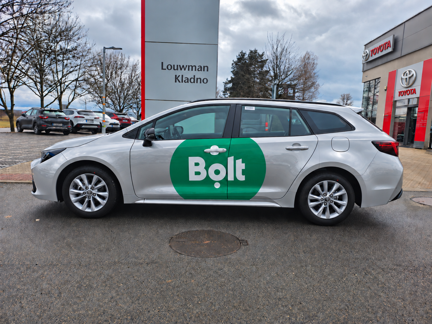 Toyota Corolla, 1,8 TS Comfort - fotka 2