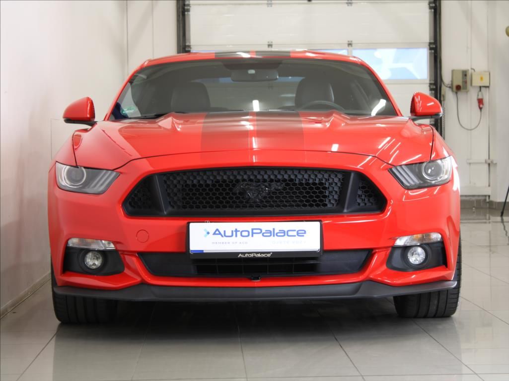 Ford Mustang, 5,0 V8 310kW AT 61tkm! 2.maj.Č - fotka 2