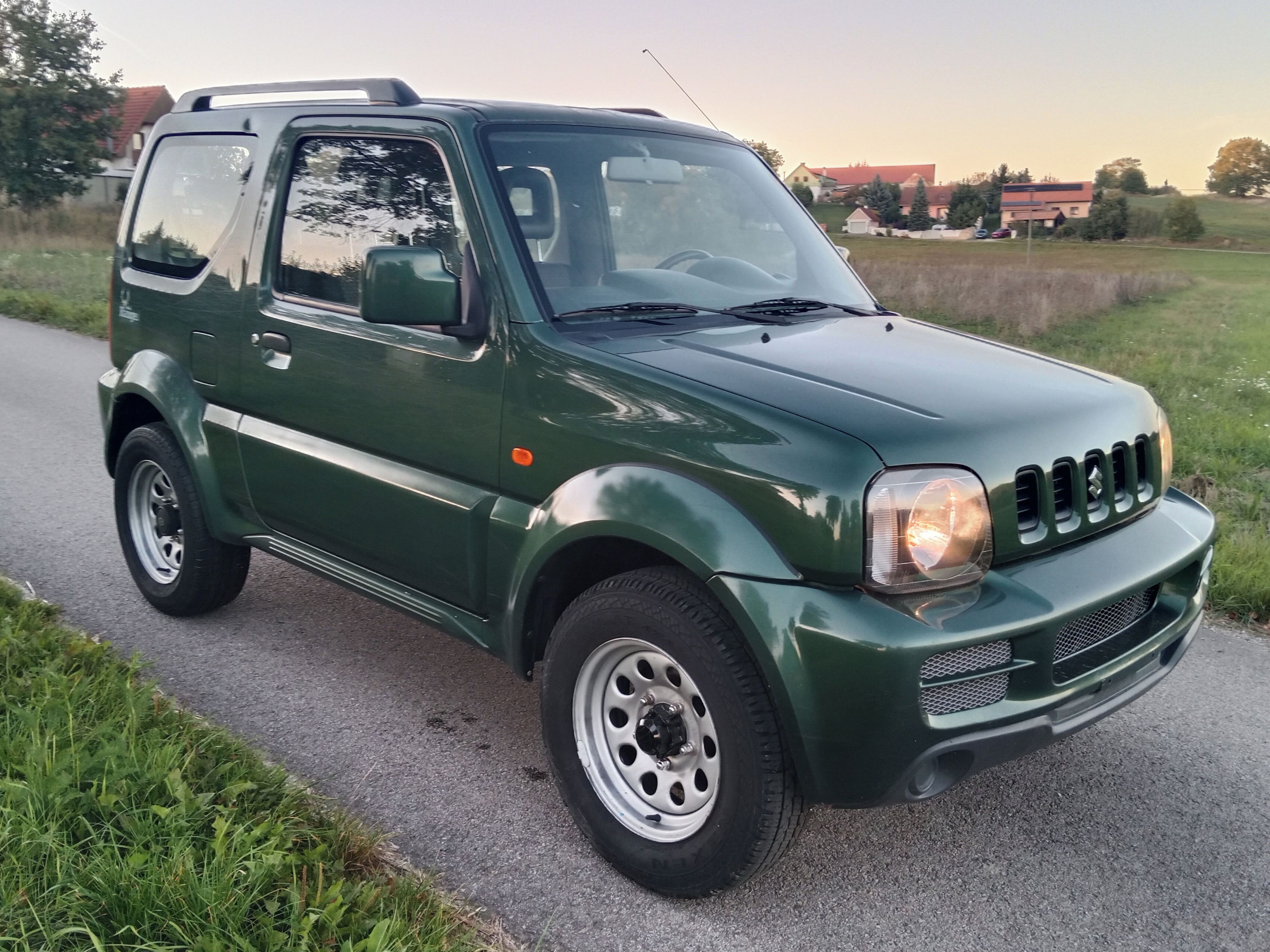 Suzuki Jimny, 1.3i 4x4 RANGER-TAŽNÉ-NOVÁ STK - fotka 2