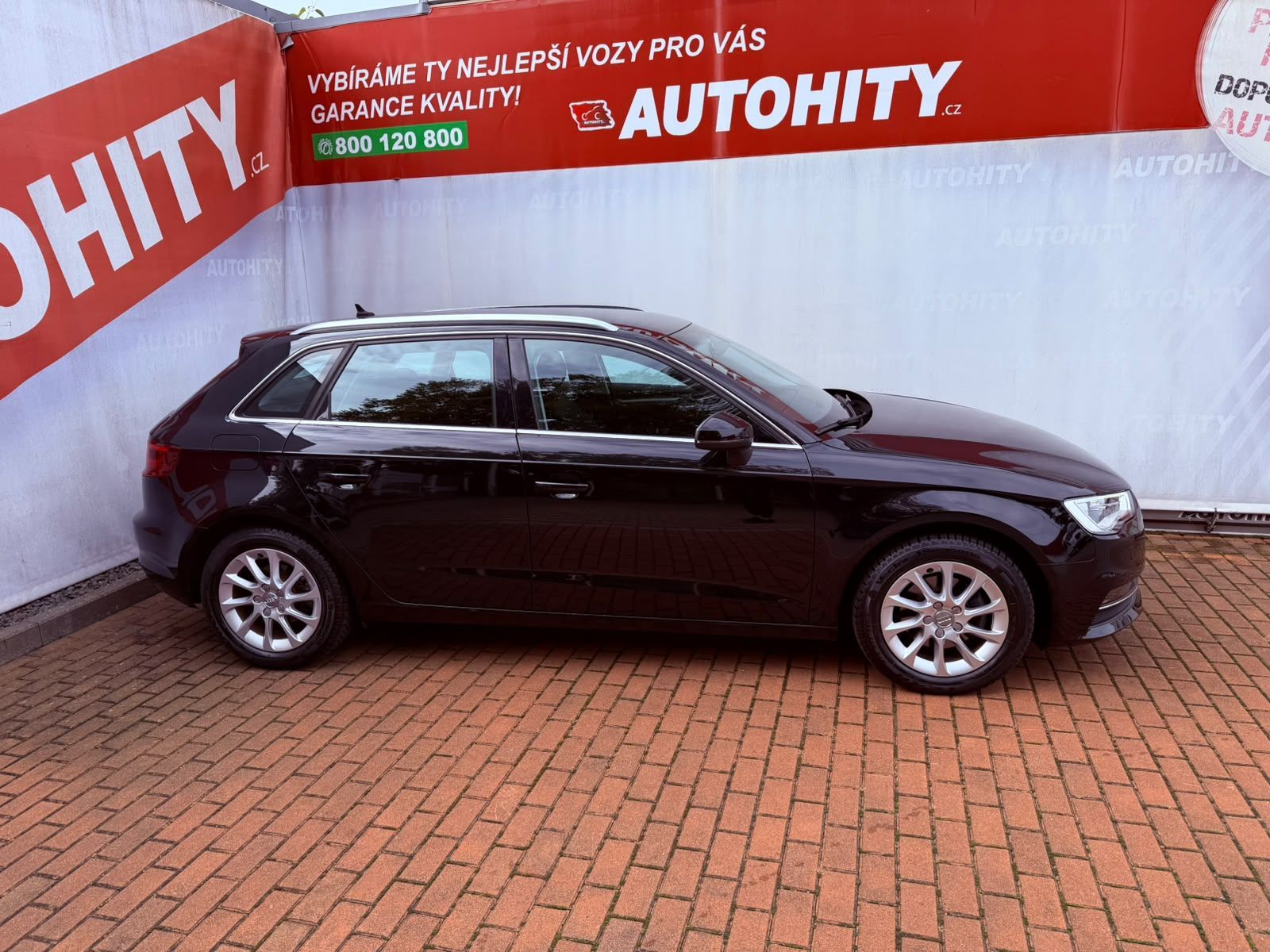 Audi A3, 1.4 Sportback, 1.Maj, Serviska - fotka 6