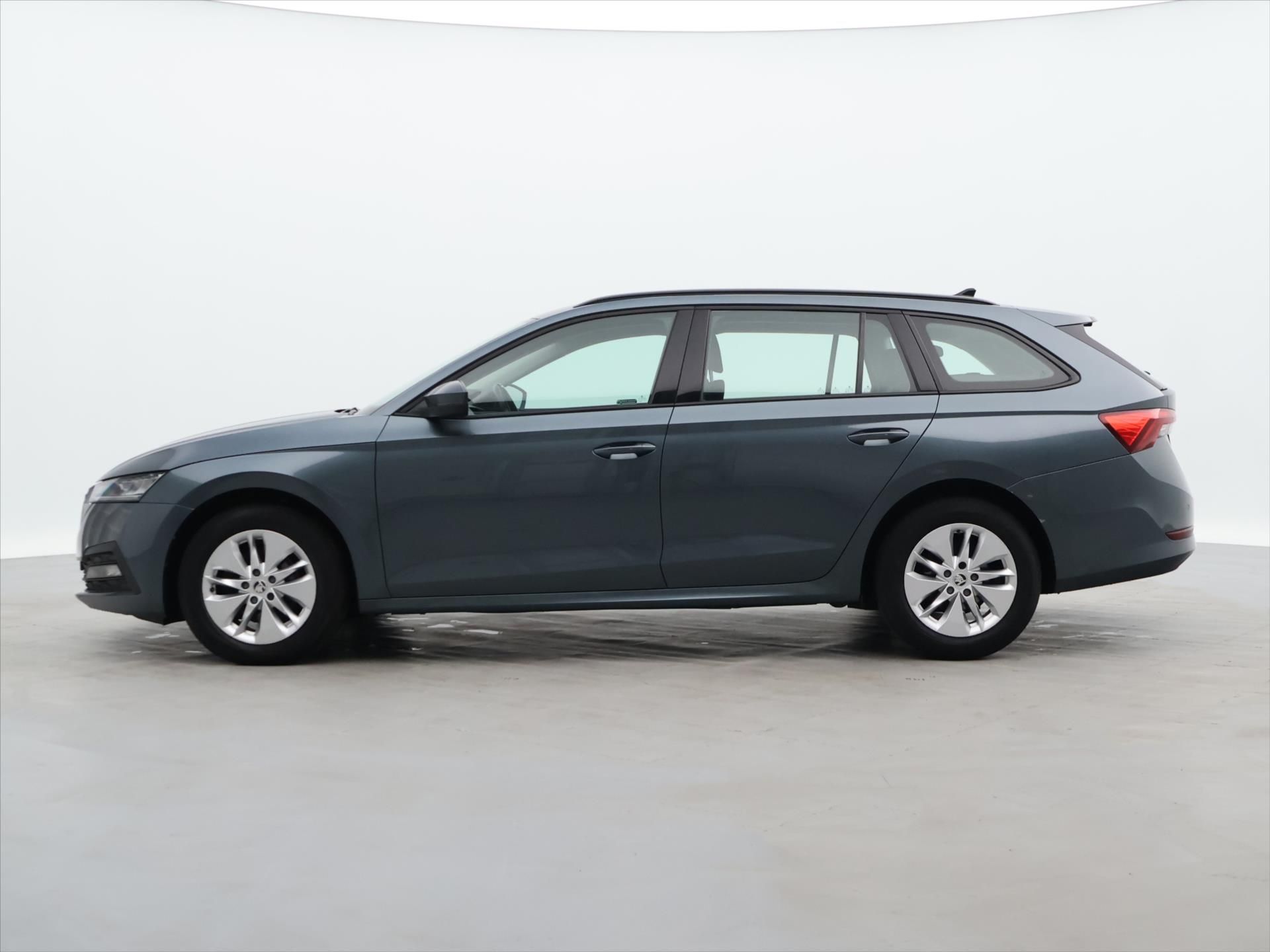 Škoda Octavia, 2,0 TDI 110kW Ambition DSG CZ - fotka 4