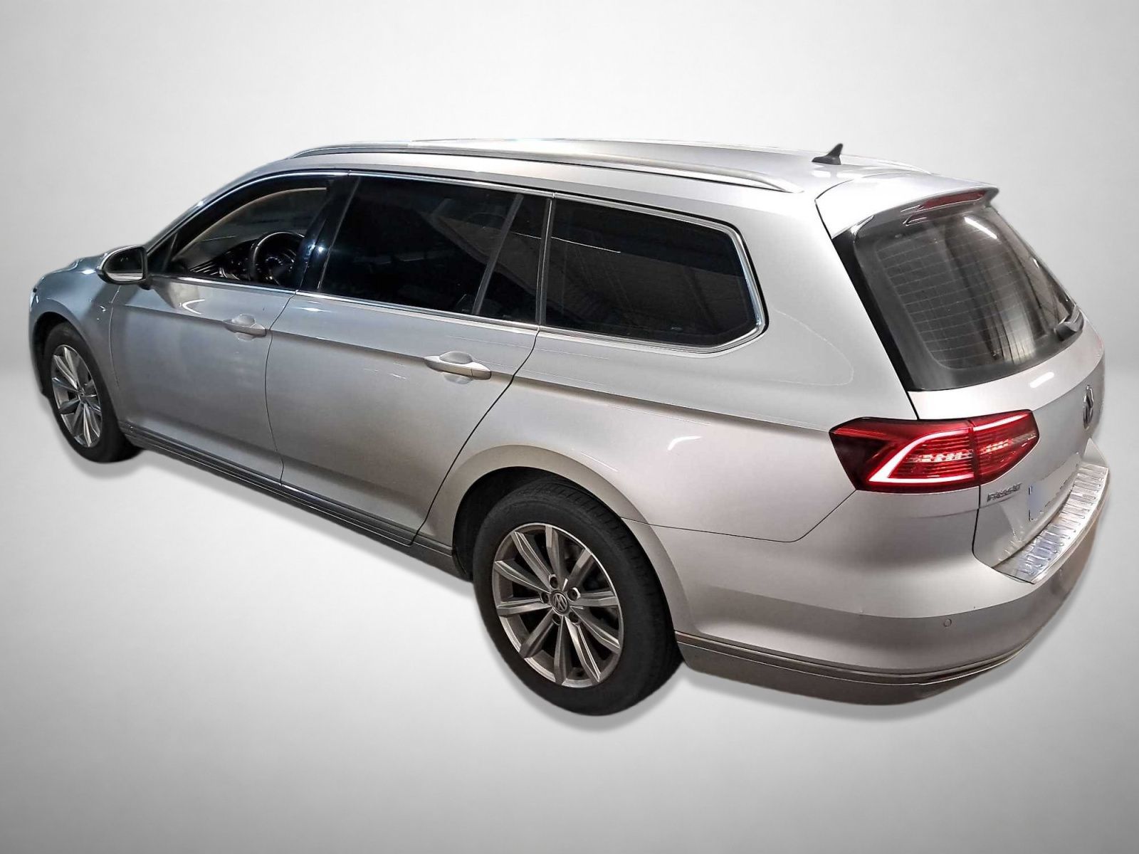 Volkswagen Passat, 2.0 TDI, Kůže, Navi - fotka 2