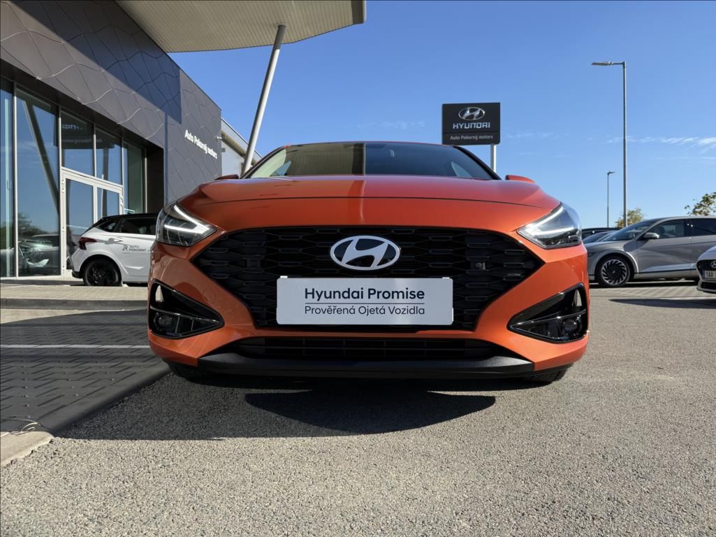 Hyundai i30, 1,5 i  HB FL Family Climate - fotka 5