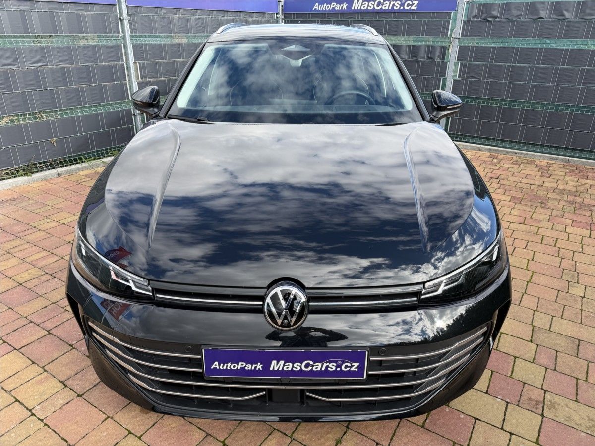 Volkswagen Passat, 1.5 eTSI Business/HUD/ERGO - fotka 2