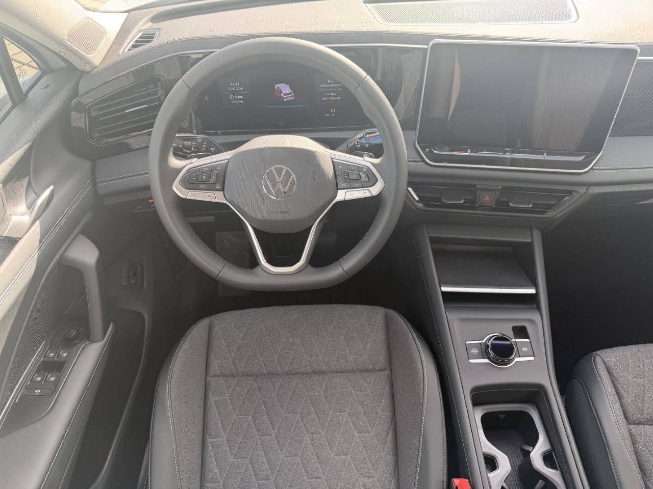 Volkswagen Tiguan, People 7DSG mHEV 1,5eTSI - fotka 6