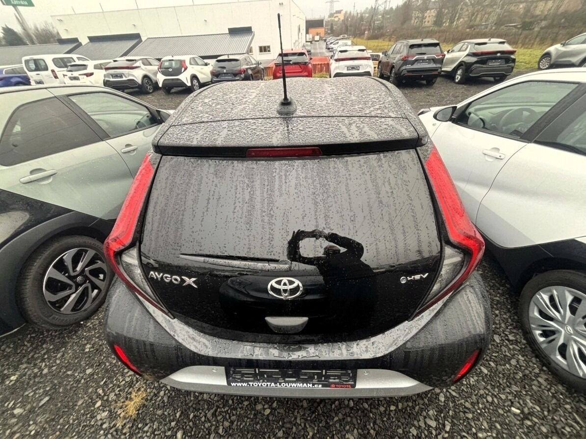 Toyota Aygo, 1,5 X Style 2026 - fotka 5
