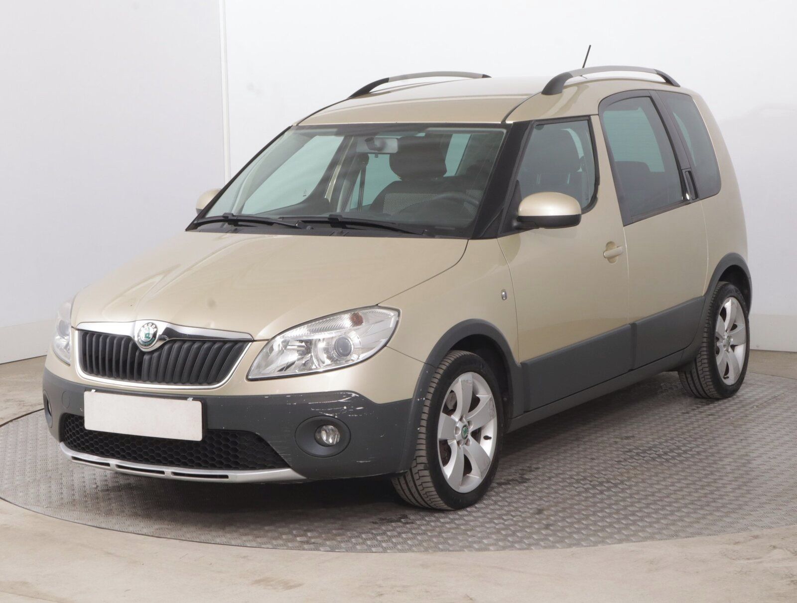 Škoda Roomster, 1.2 TSI, Automat, Tempomat - fotka 2