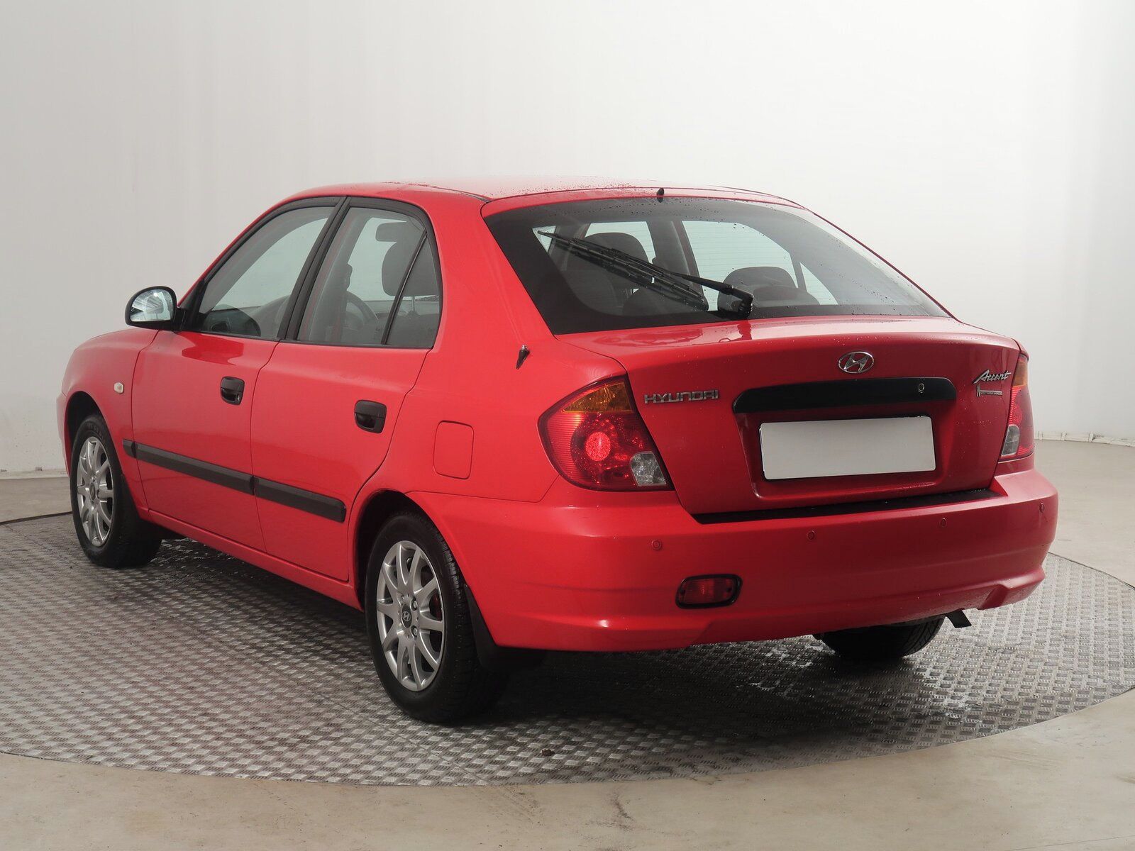 Hyundai Accent, 1.3, Klima, zamluveno - fotka 4
