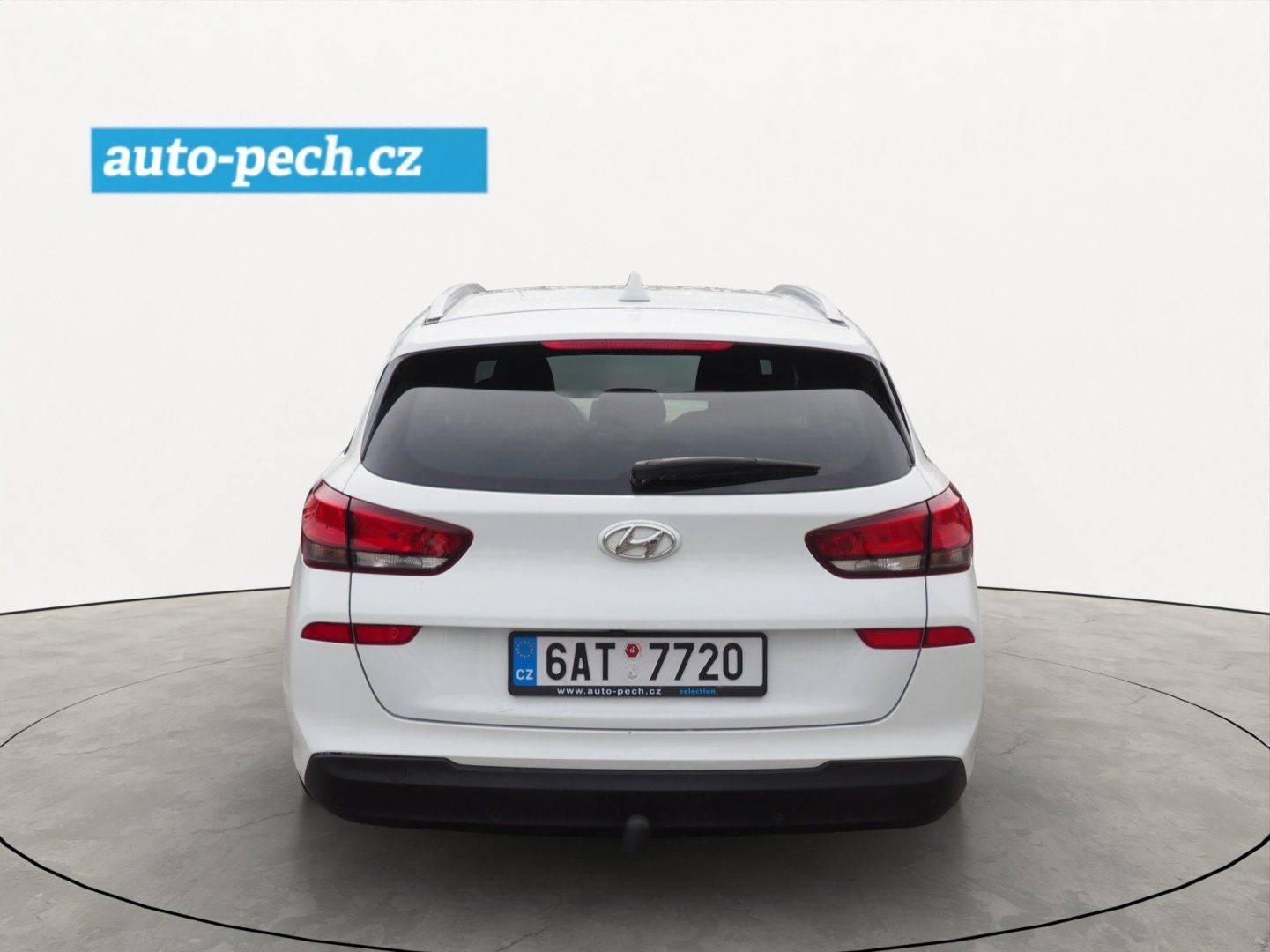 Hyundai i30, 1.4-GDI, 103 kW, CZ, Navi - fotka 3