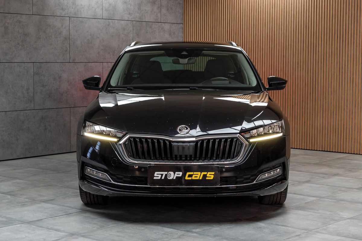 Škoda Octavia, 2.0 TDI KAMERA*KESSY*ACC*DPH* - fotka 2