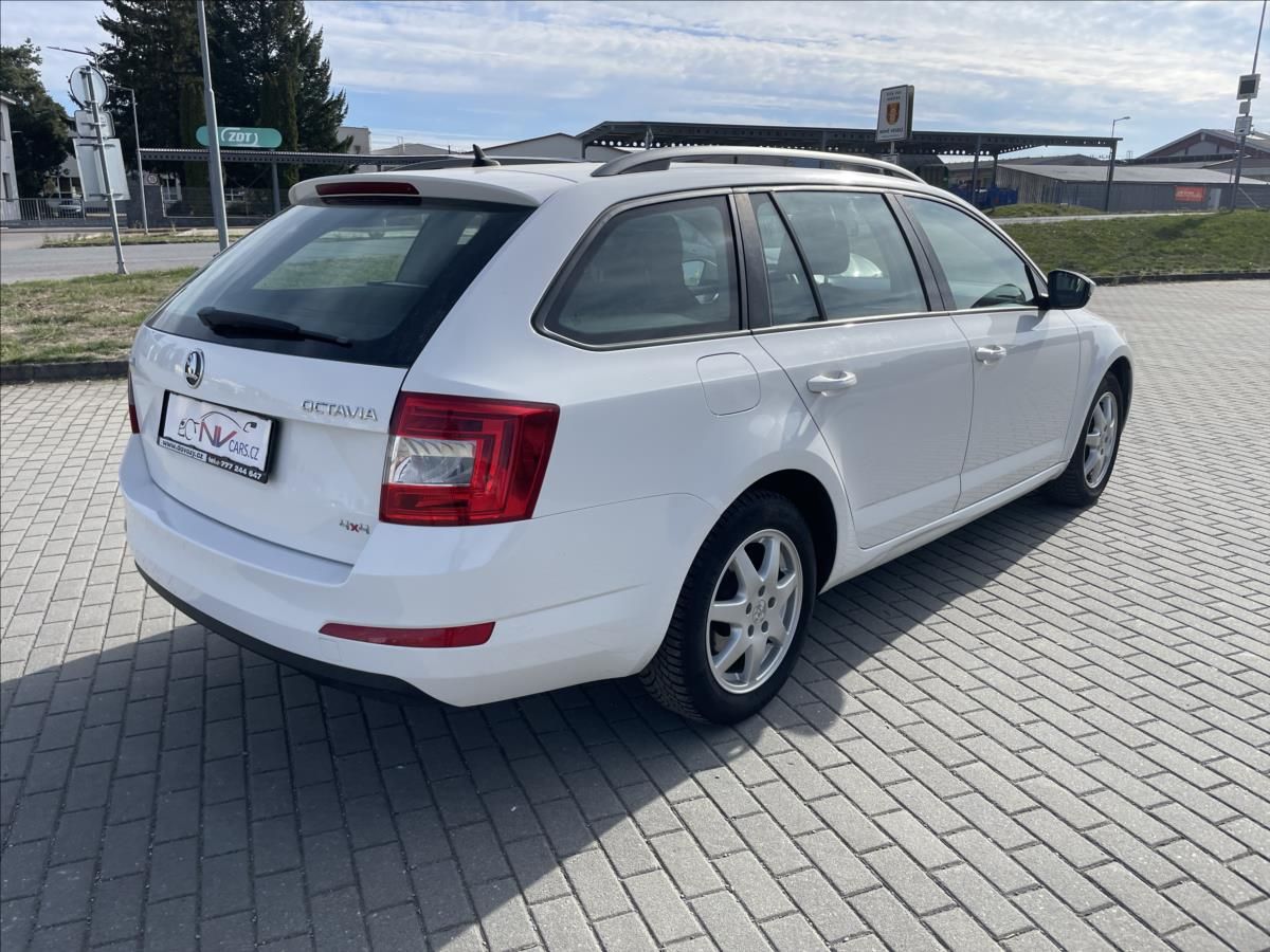 Škoda Octavia, 1,8 TSi 132kw 4x4 DSG odp.DPH - fotka 4