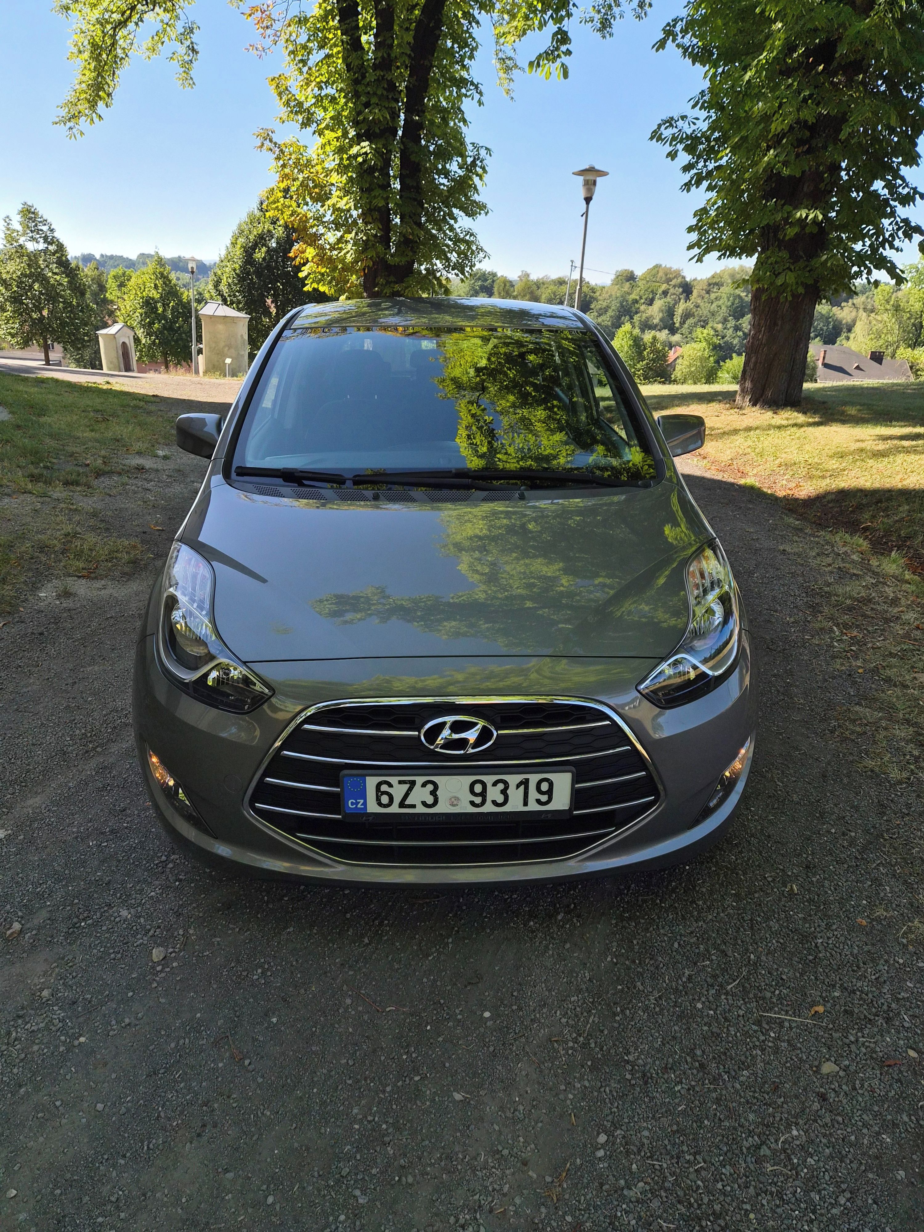 Hyundai ix20, Hyundai ix20 1.6 benzín+LPG - fotka 2
