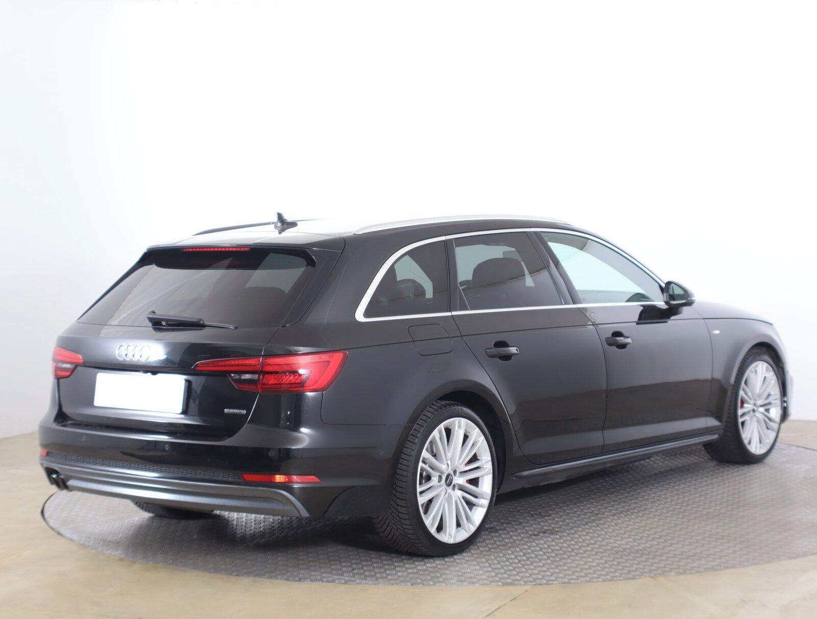 Audi A4, 3.0 TDI, 4X4, Automat - fotka 5