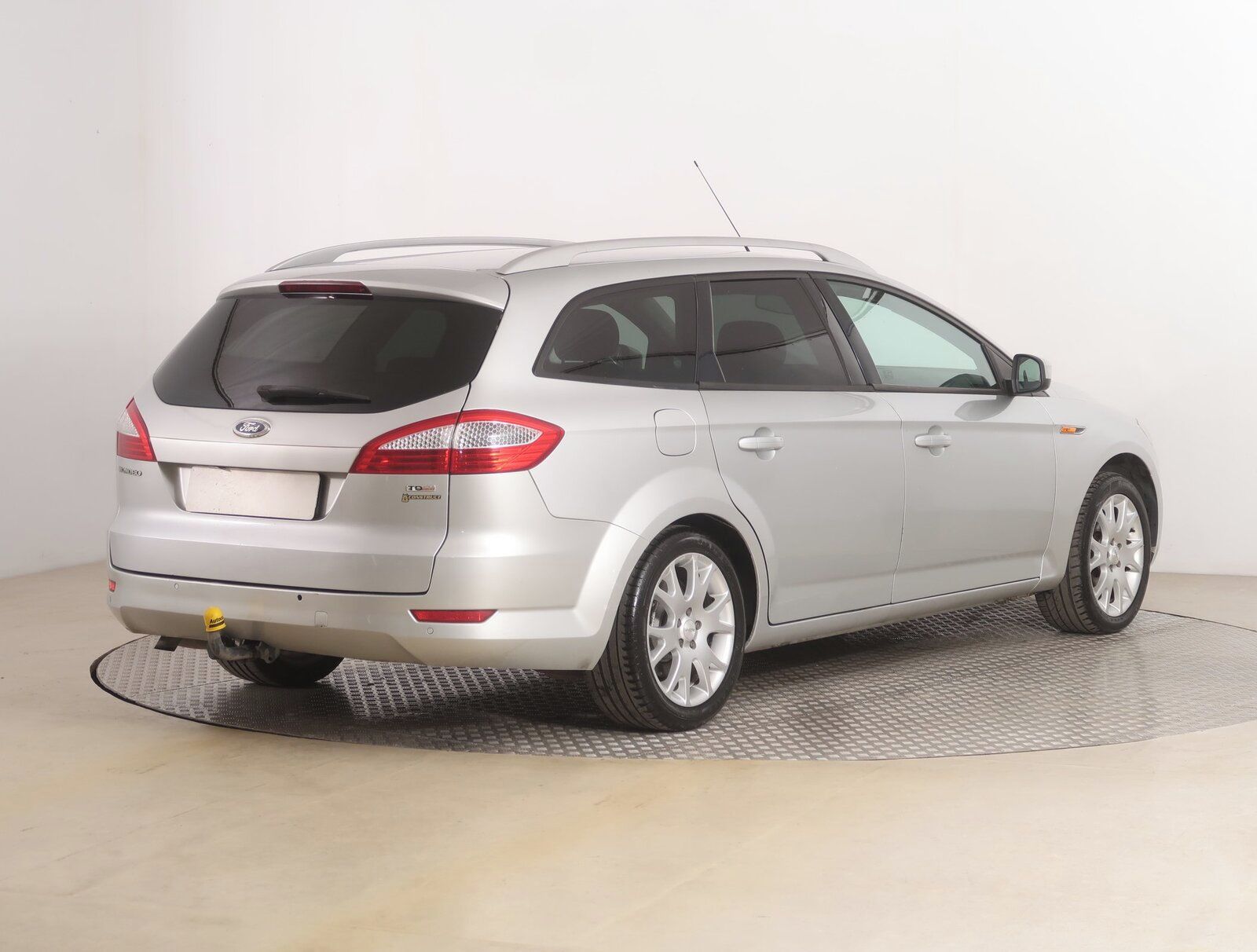 Ford Mondeo, 2.0 TDCi, Serv.kniha - fotka 5