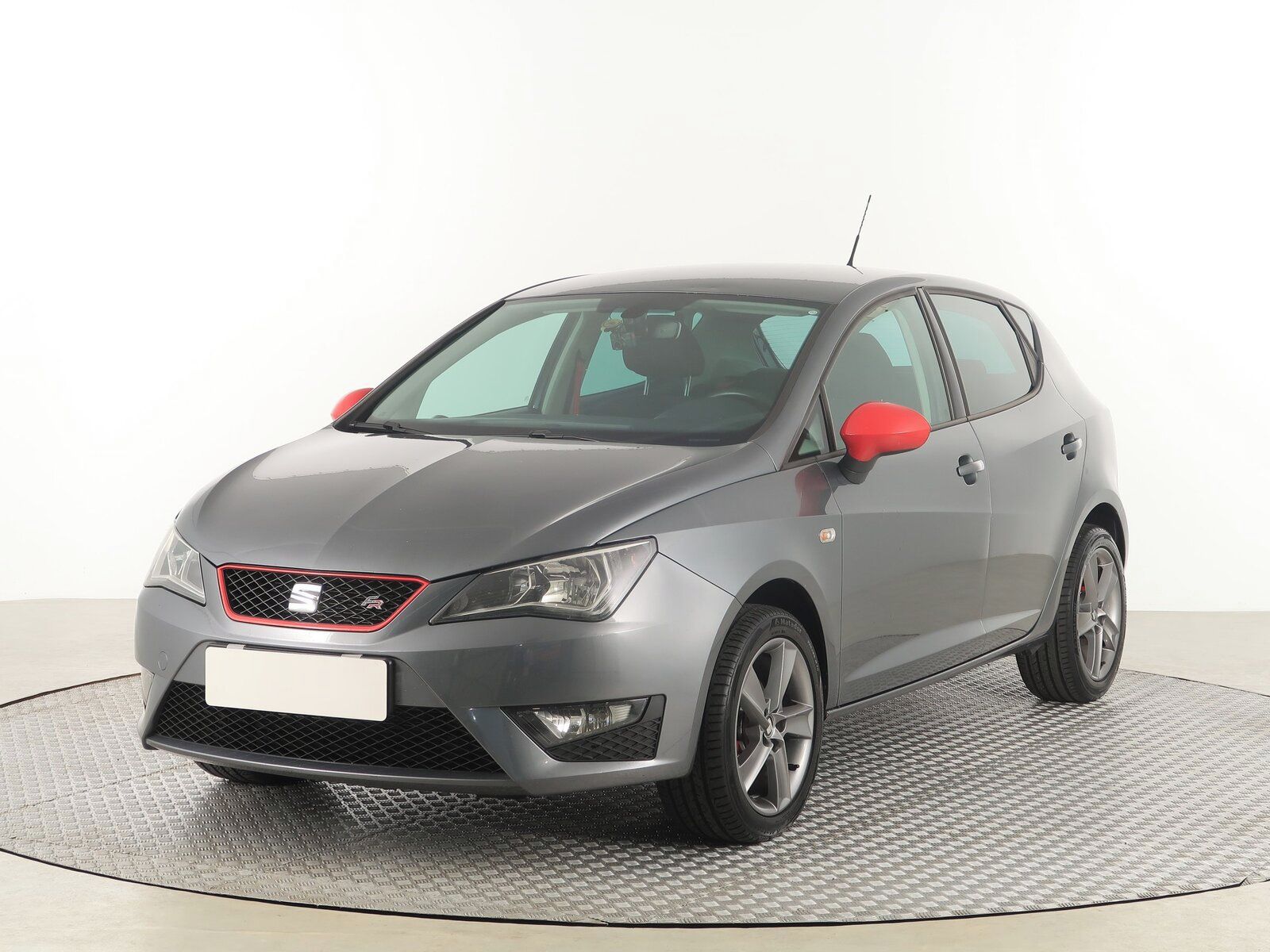 Seat Ibiza, 1.2 TSI - fotka 2