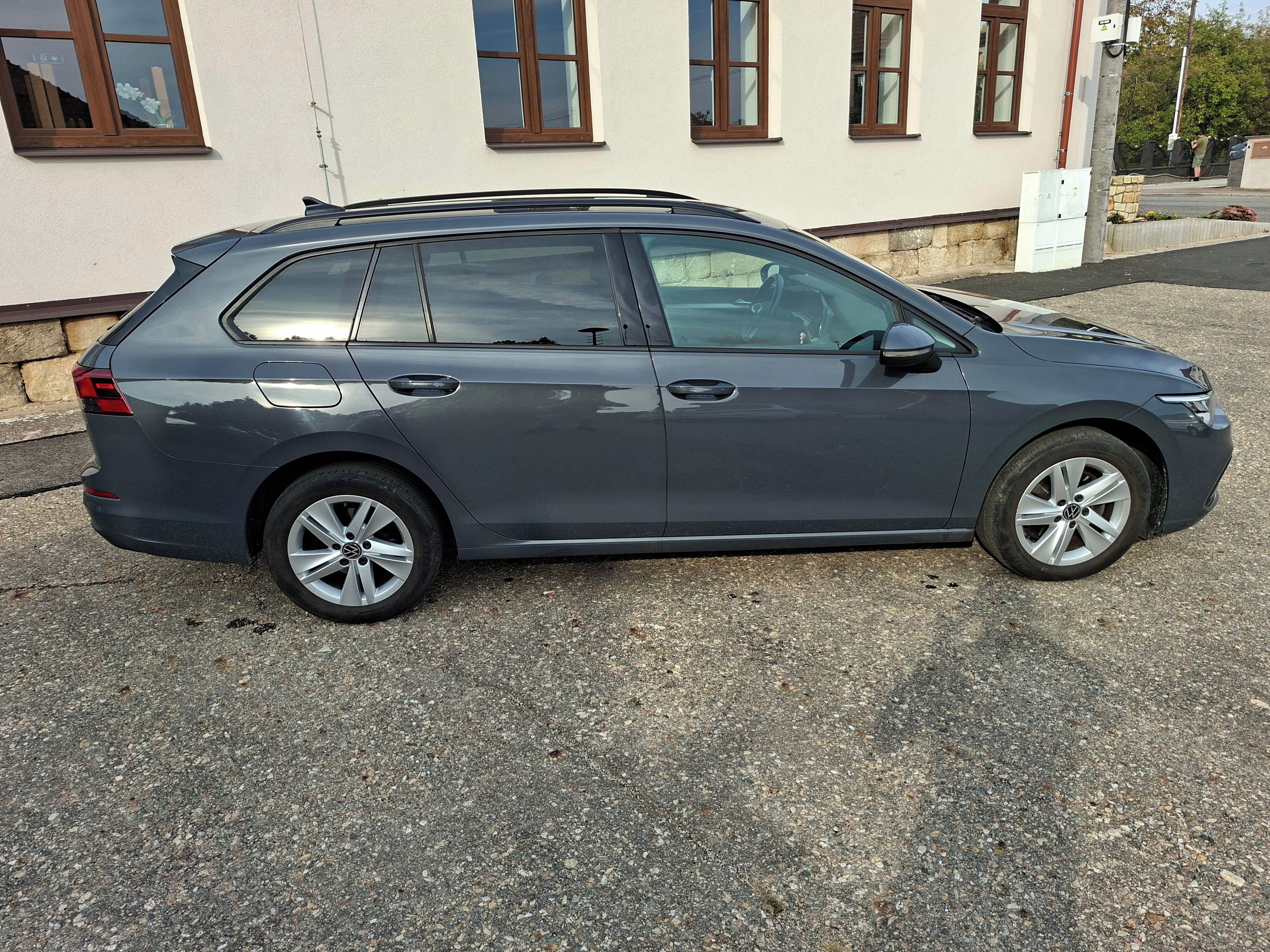 Volkswagen Golf Variant, 1.5 TSI, Bezklíčkový, Kamera - fotka 4