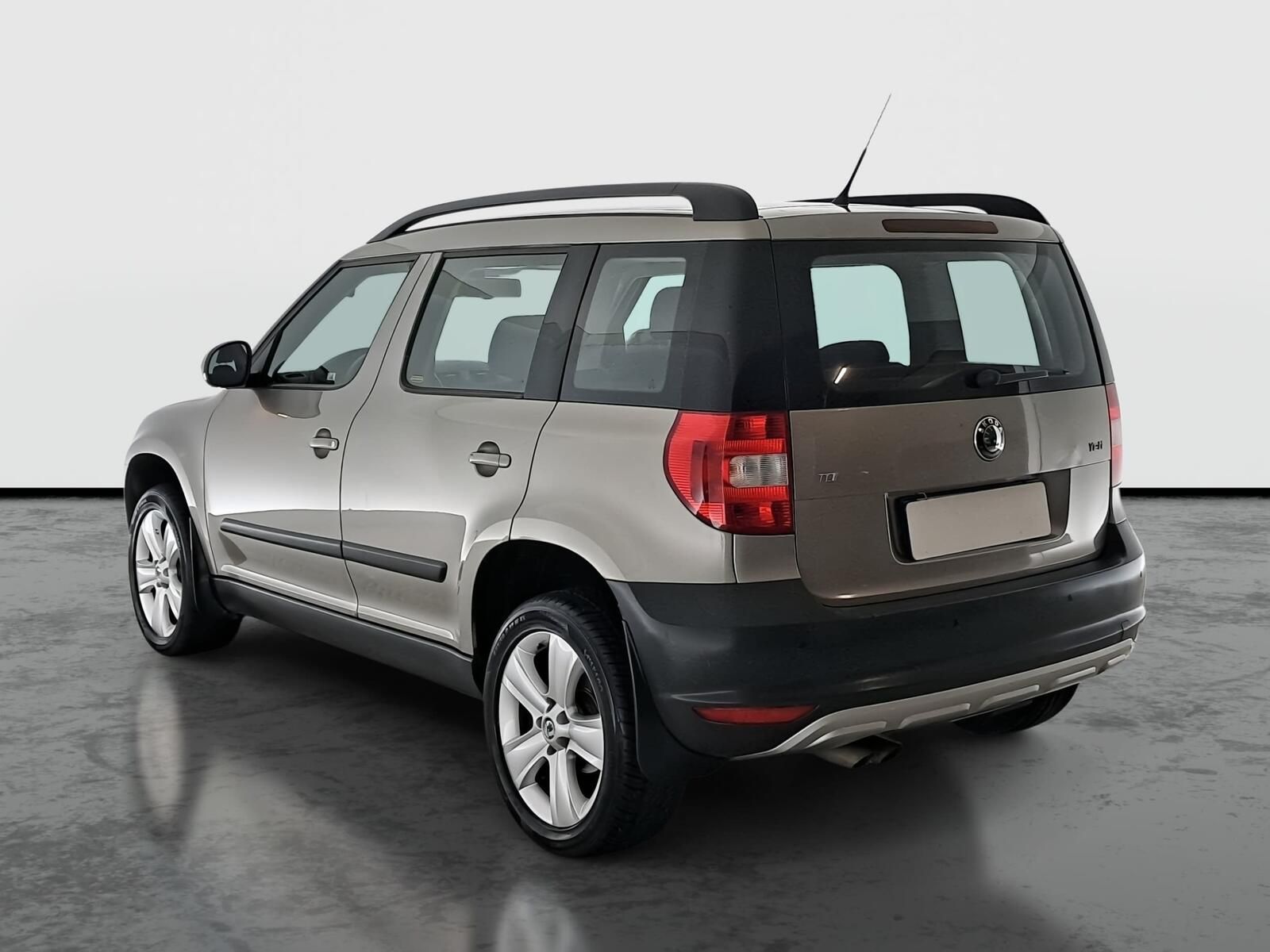 Škoda Yeti, 2.0 TDI, Ambition, ČR,1.maj - fotka 4