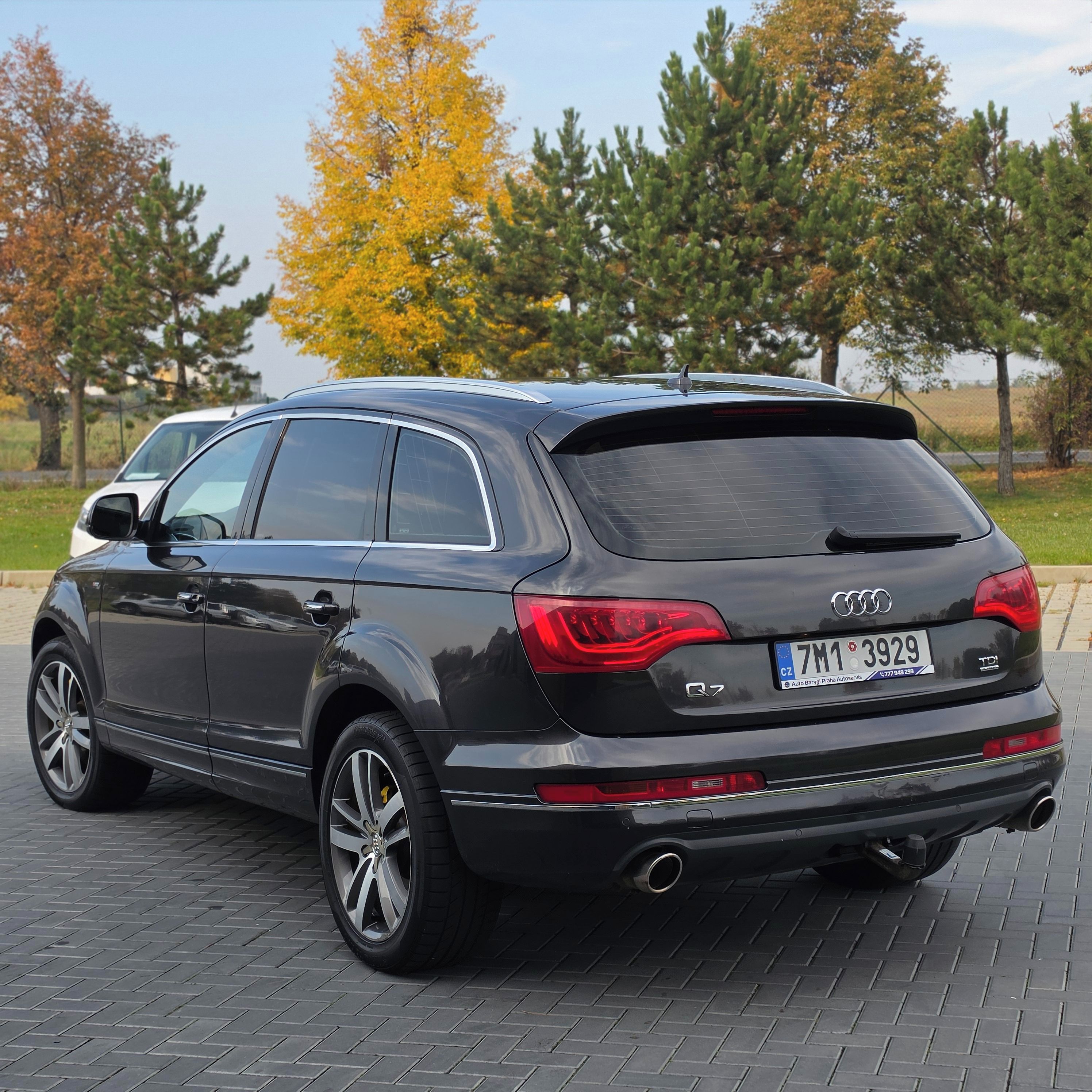 Audi Q7, 3.0 TDI, 180 KW, 211 najeto - fotka 5