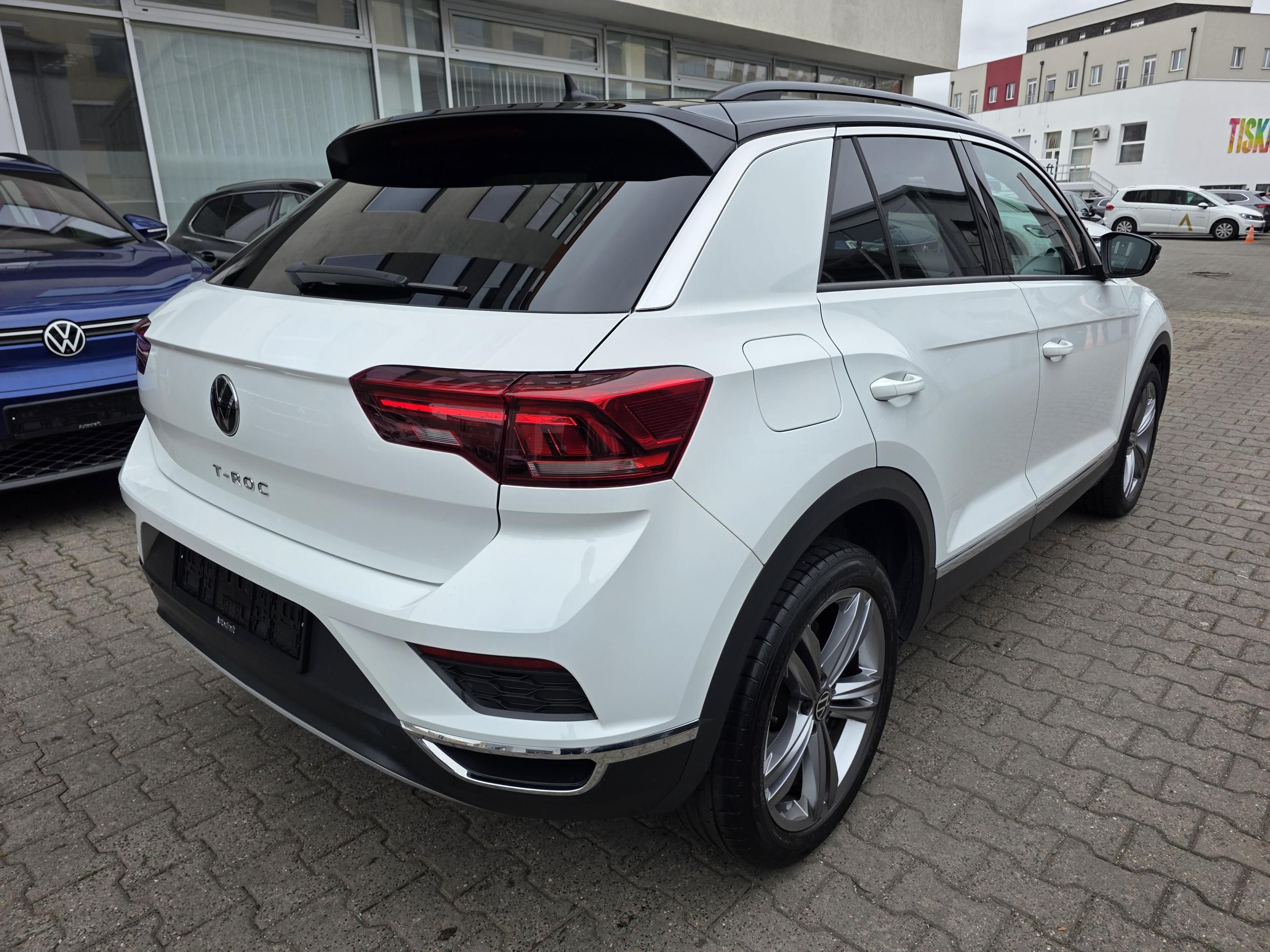 Volkswagen T-Roc, 2.0 TDI 110kW DSG Sport - fotka 6