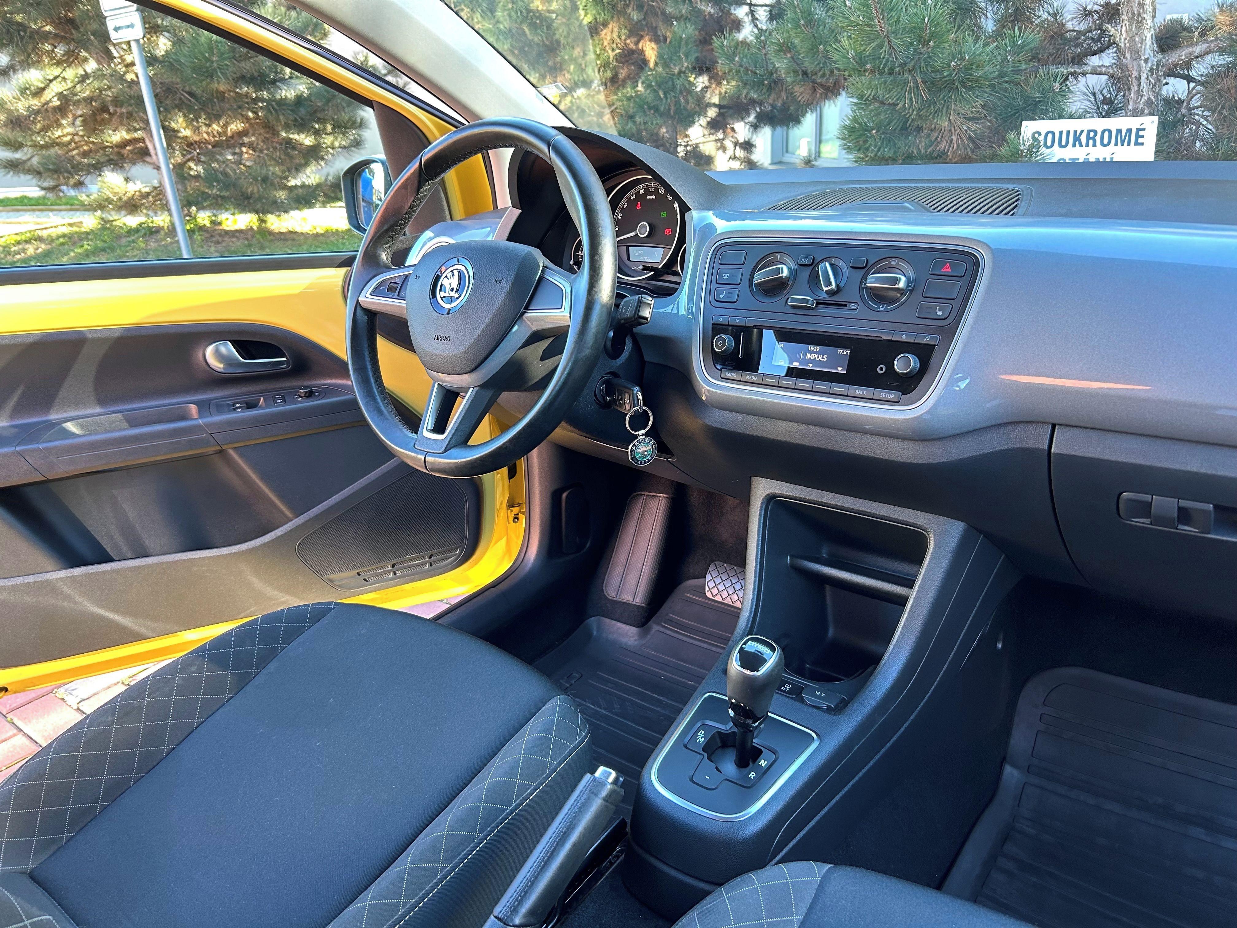 Škoda Citigo, 1.0i automat, jen 35 000km - fotka 2