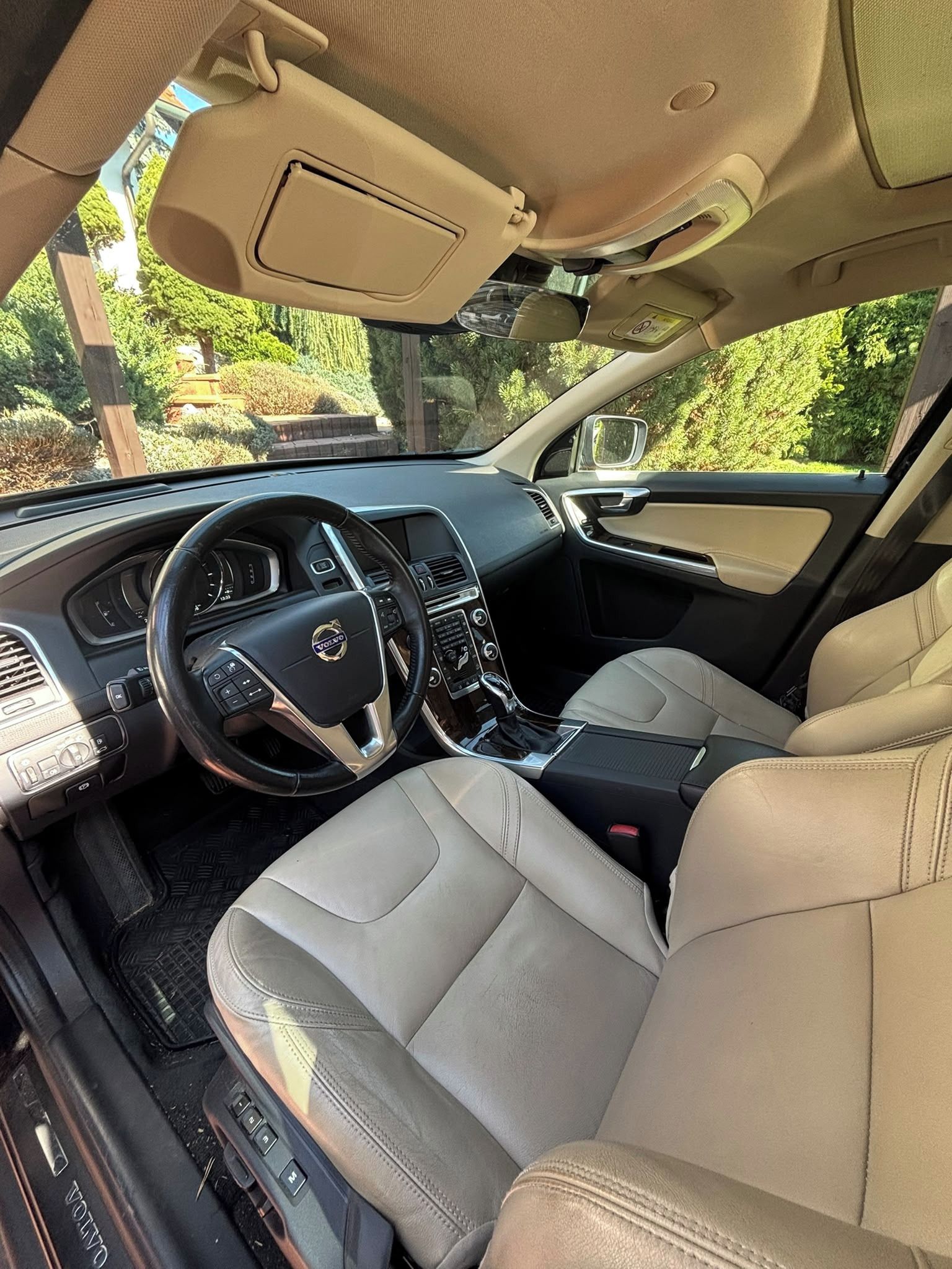 Volvo XC60, Volvo XC60 2.4 D4 AWD ( 4x4 ) - fotka 3