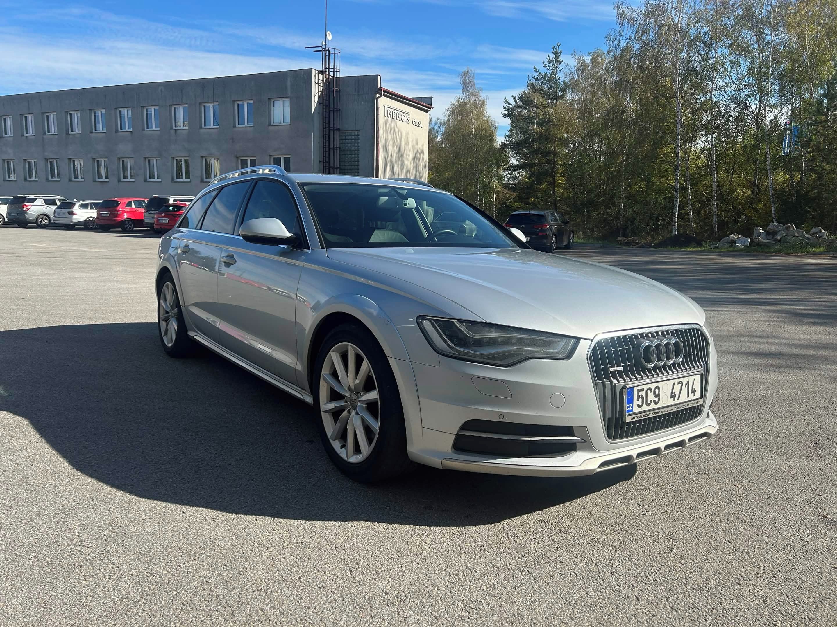 Audi A6 allroad, 3.0 TDI QUATTRO ALLROAD - fotka 2