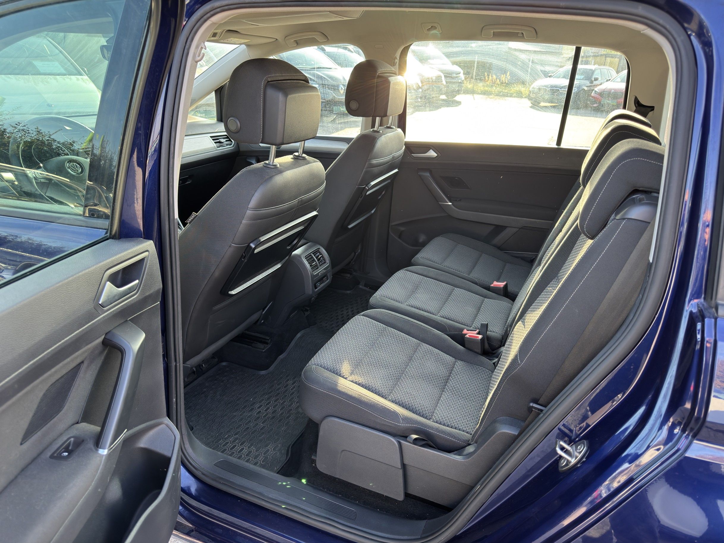 Volkswagen Touran, 1.6 TDi 81 kW - fotka 6