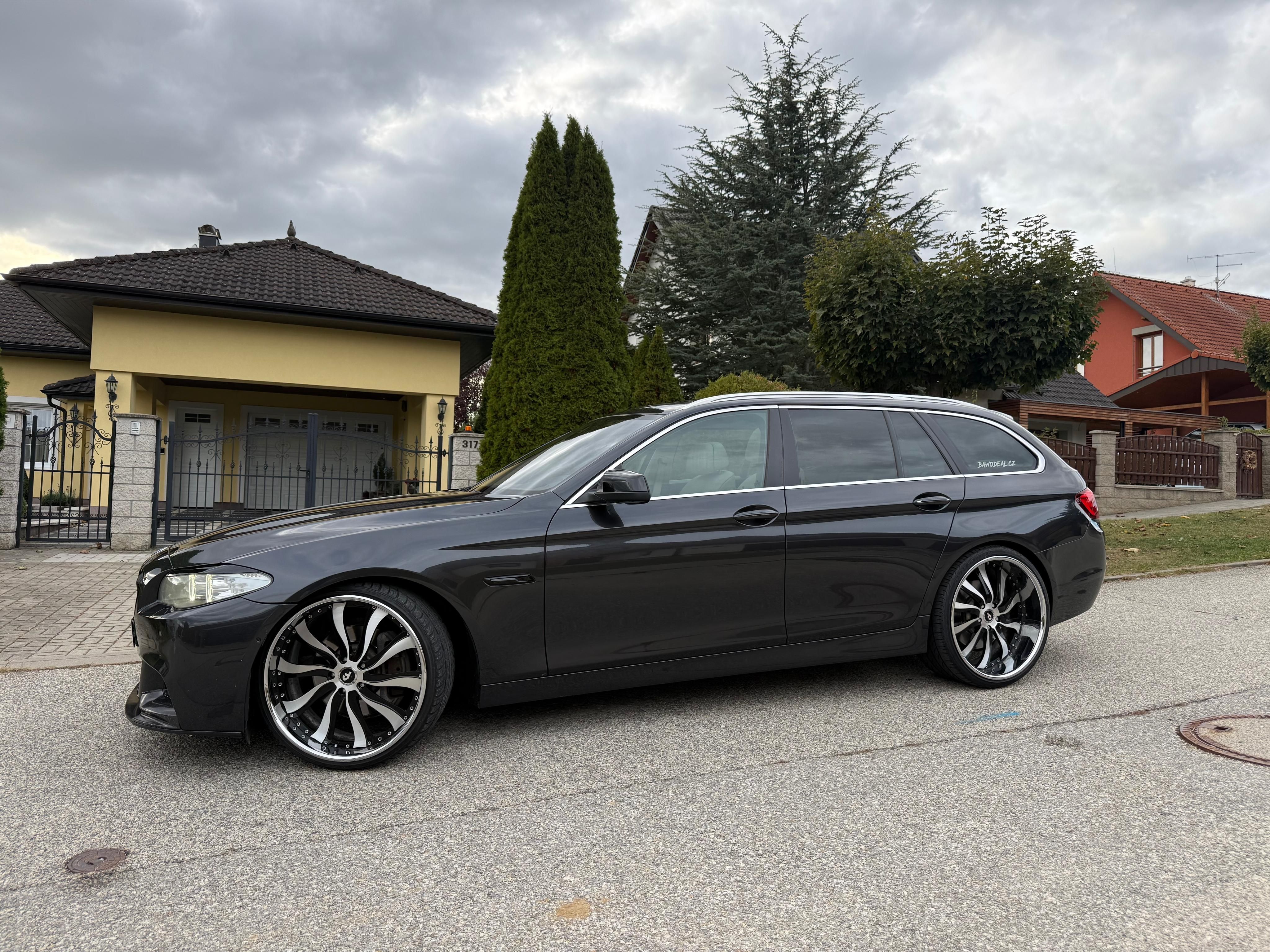 BMW Řada 5, 3.0d 190 kw  Bohatá výbava - fotka 5