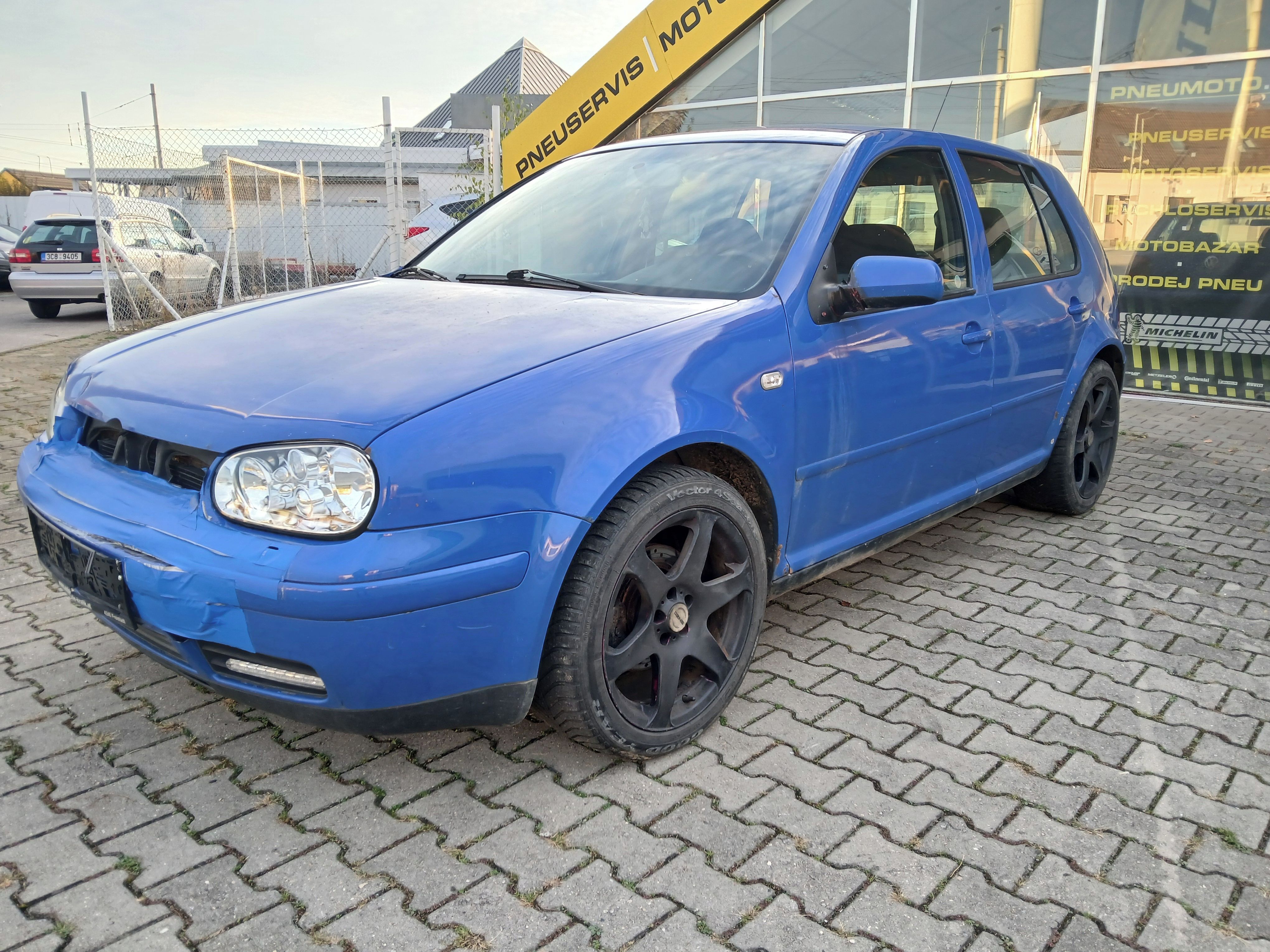 Volkswagen Golf, 1.9TDI, bez TP, pojízdné.