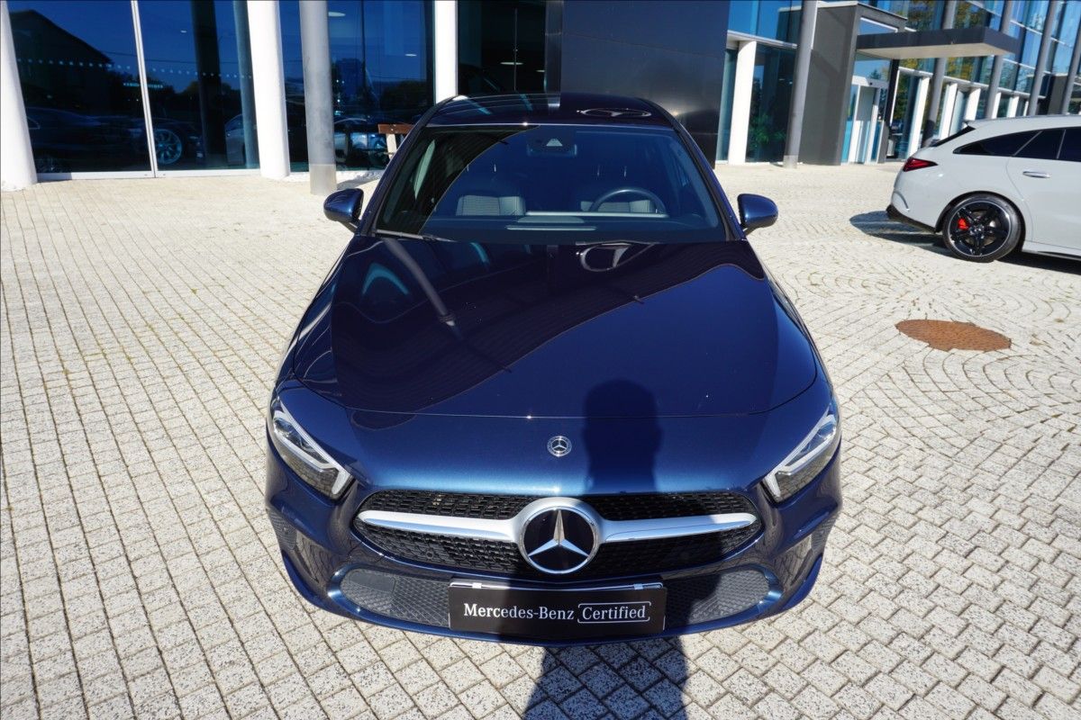 Mercedes-Benz Třídy A, 1,3 A 180 sedan,CZ původ,1.maj - fotka 2