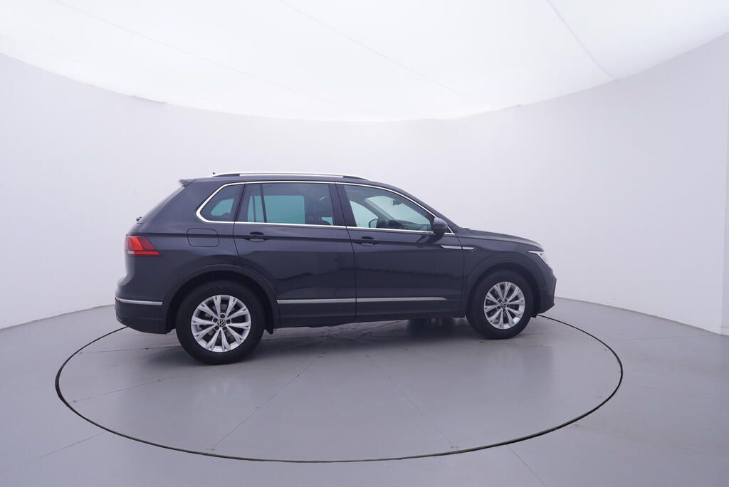 Volkswagen Tiguan, Life 1.5 TSI 110 kW - fotka 6