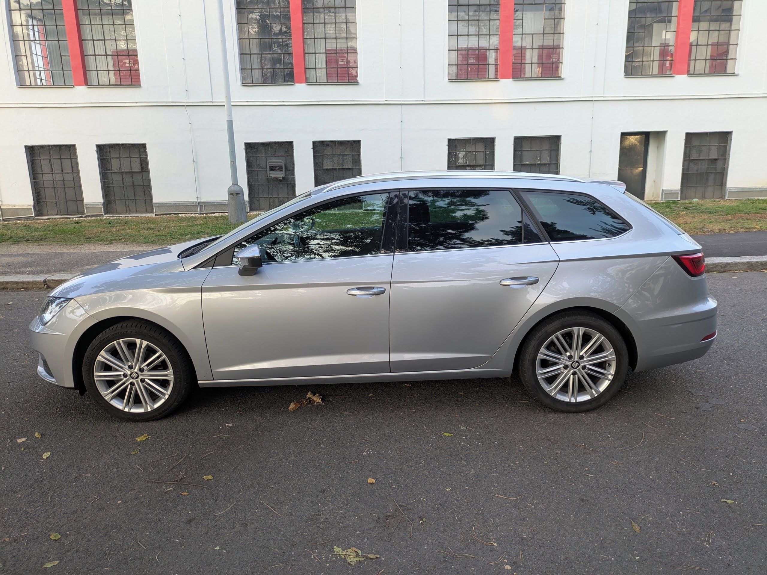 Seat Leon, 2.0 TDI 110kW, DSG, v záruce - fotka 6