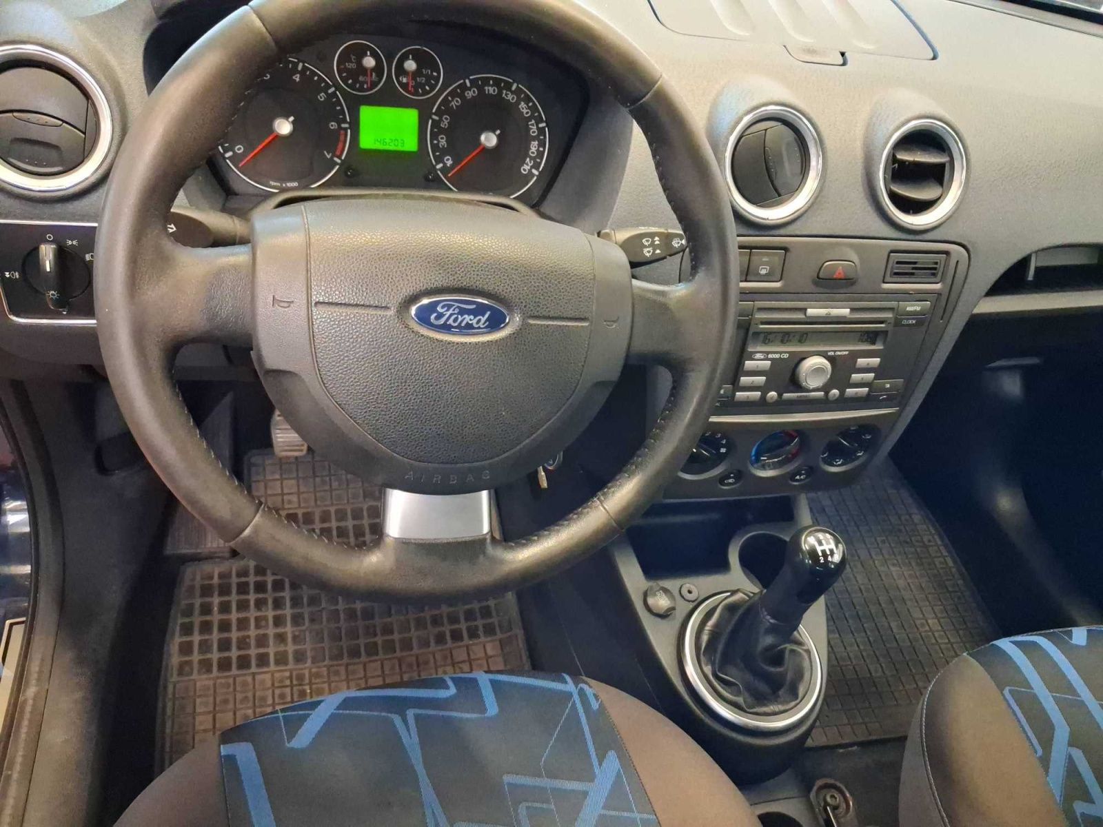 Ford Fusion, 1.4, po STK, Tažné - fotka 3