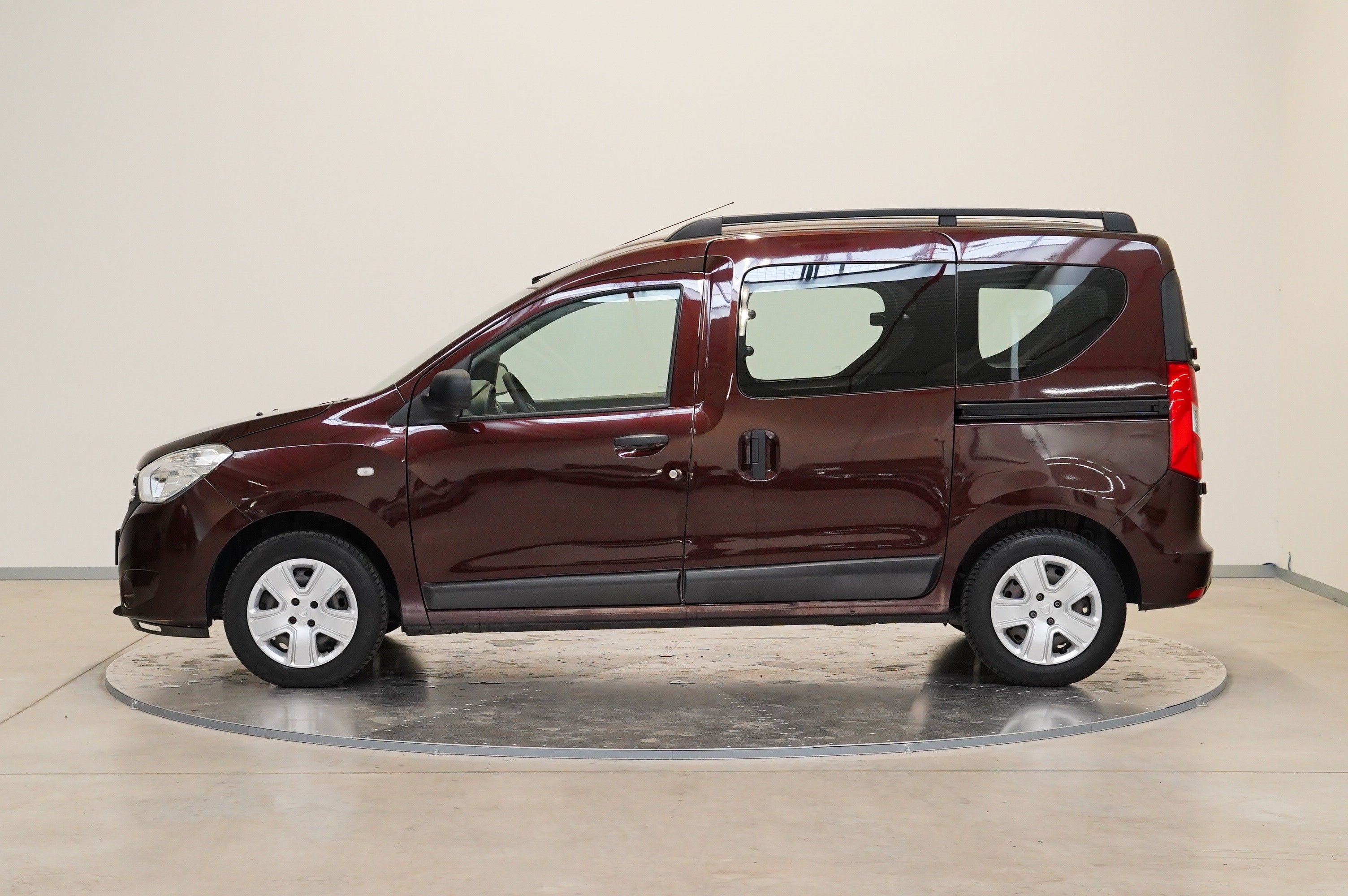 Dacia Dokker, 1.6 SCe 75 kW - fotka 3