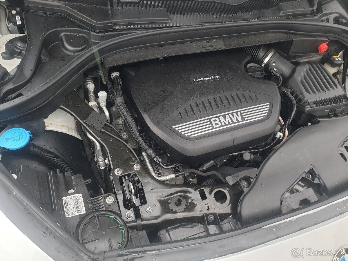 BMW Řada 2, 220D Gran Tourer 2.0D  F46 - fotka 6