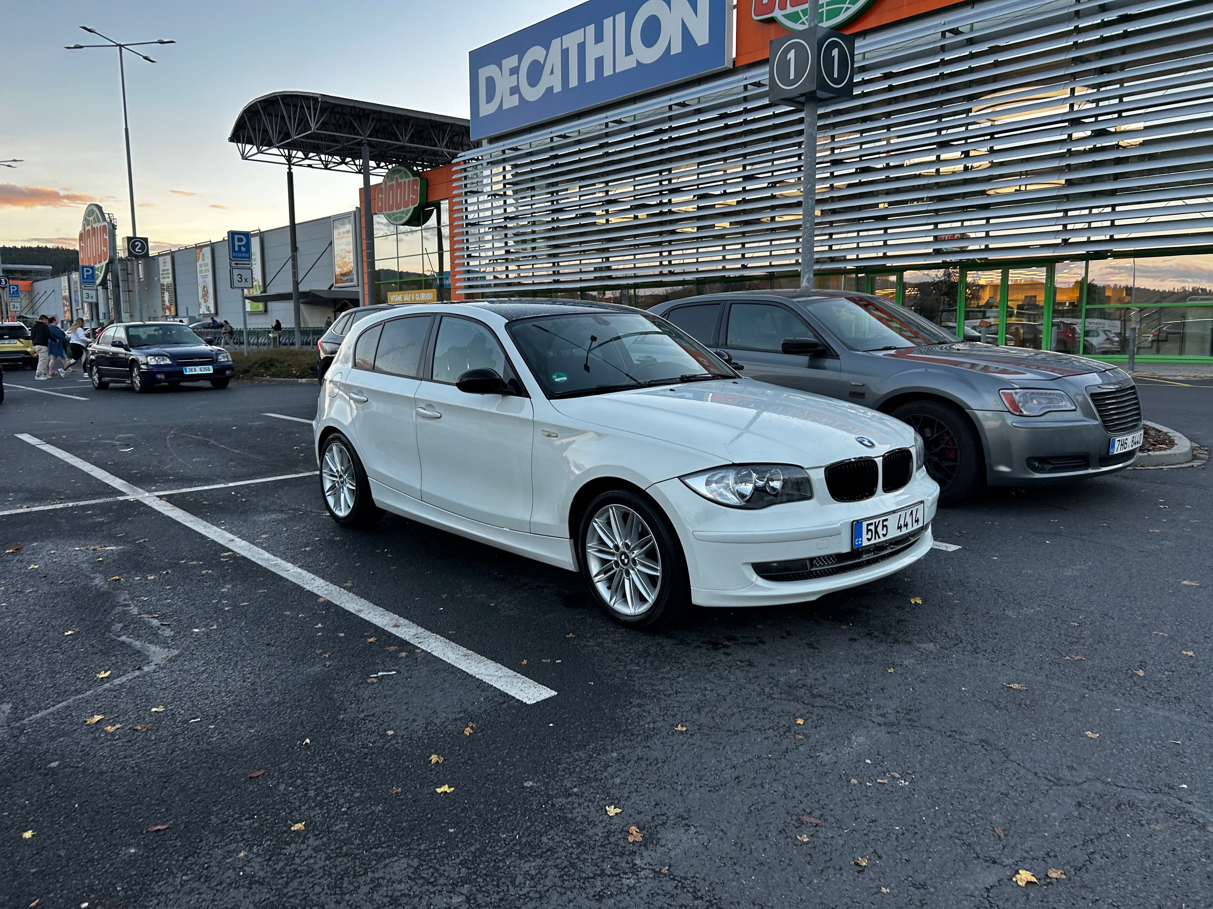 BMW Řada 1, Prodám BMW 130i / 265 PS /2008