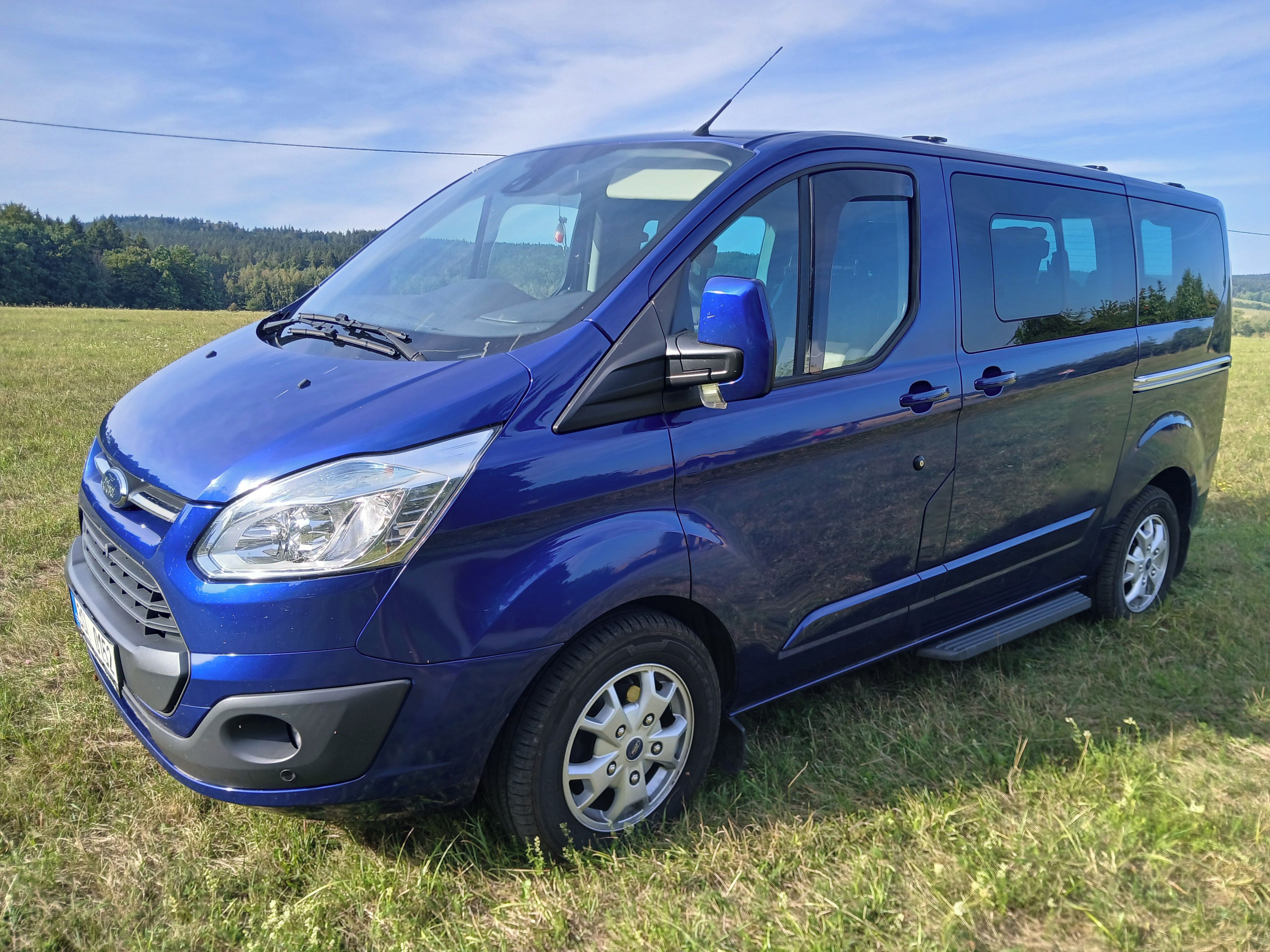Ford Tourneo Custom - fotka 3