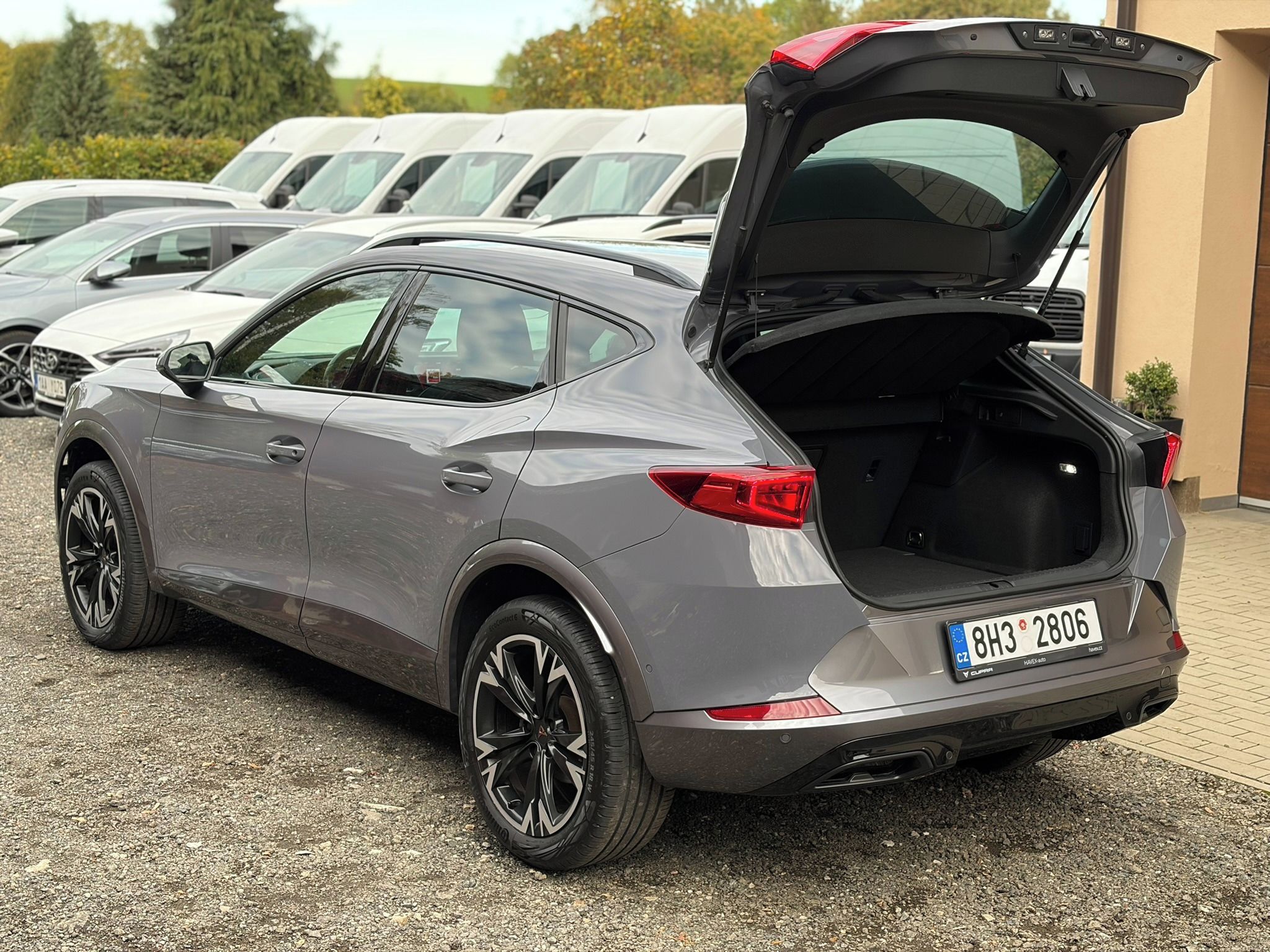 Cupra Formentor, 1.5TSI.DSG.21TKM.ZÁRUKA 8/28 - fotka 5