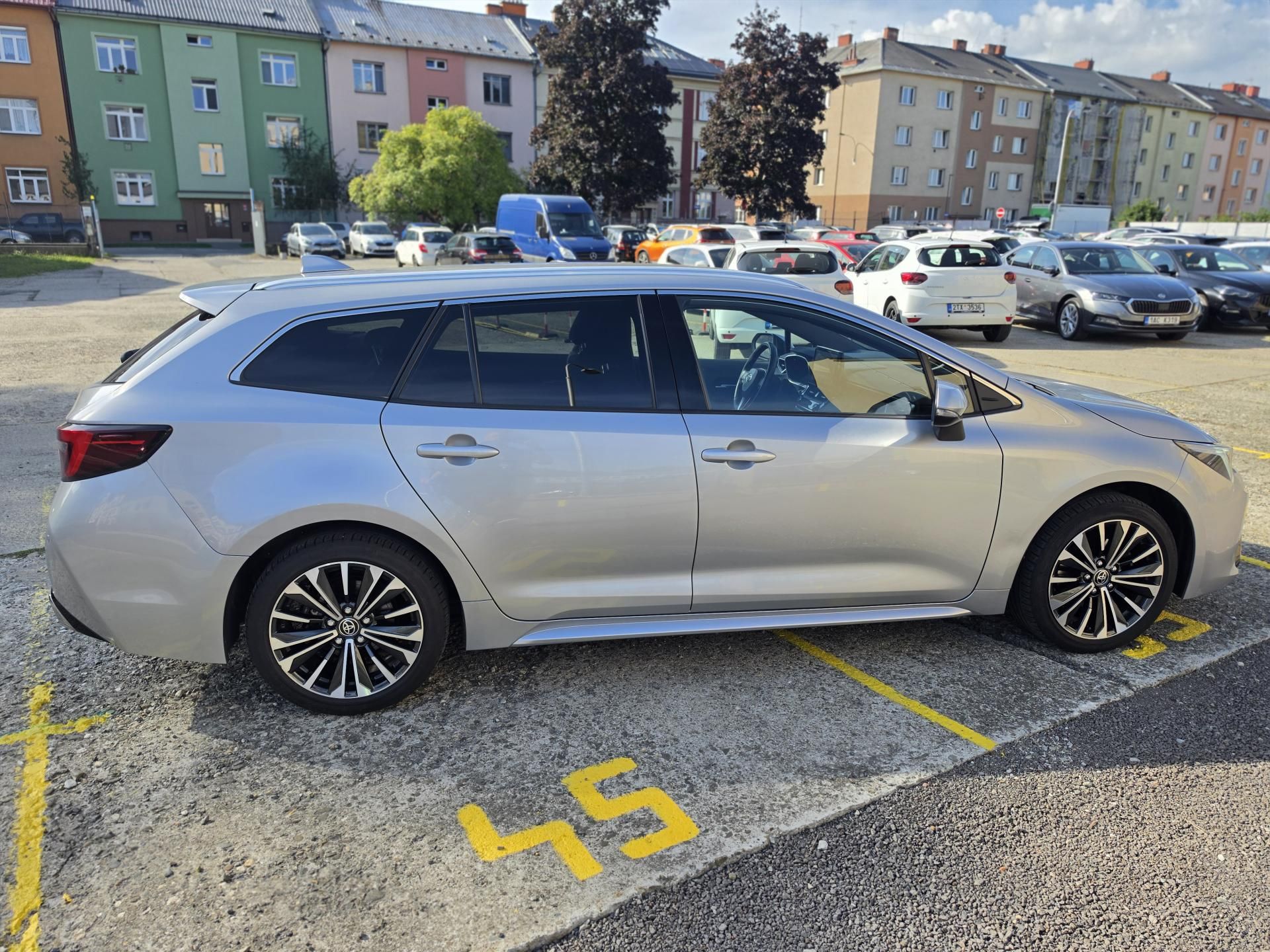 Toyota Corolla, Touring Sport Style 1,8 103kW - fotka 6