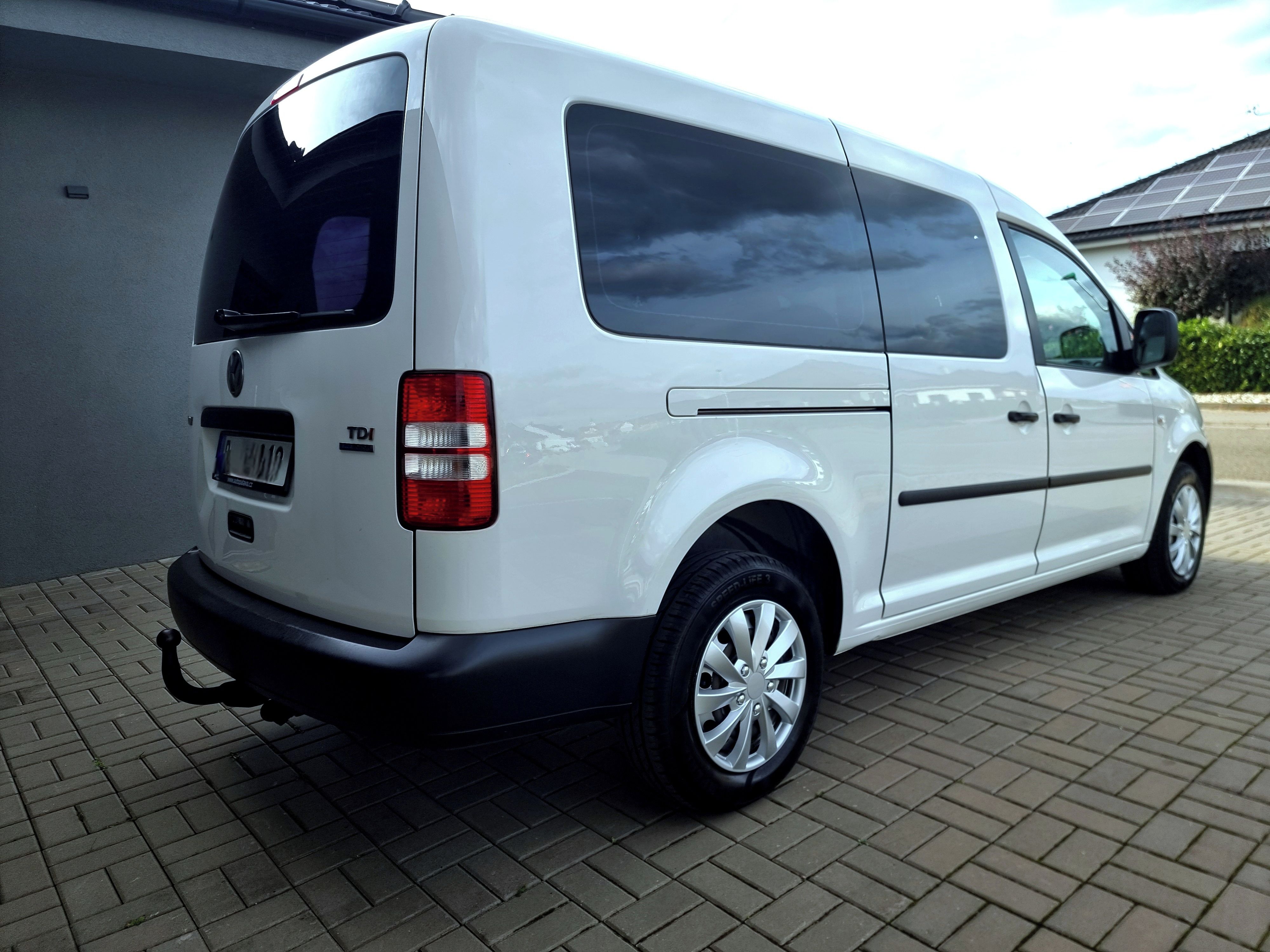 Volkswagen Caddy, MAXI | NÁJEZD 208TIS | Pěkná - fotka 4